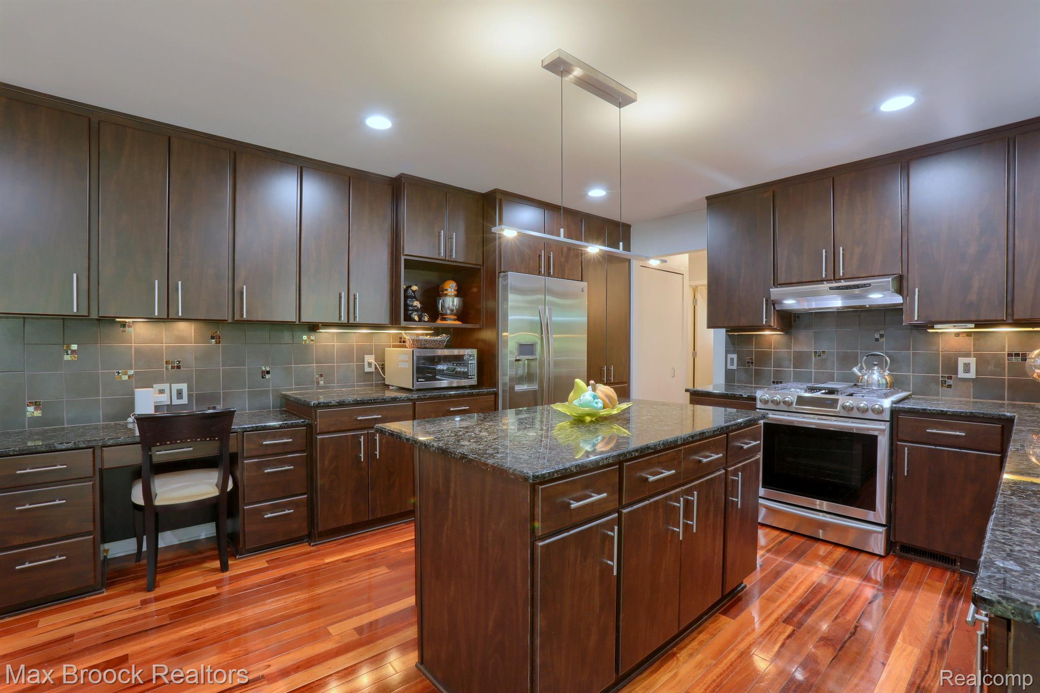 4530 WALDEN Drive
