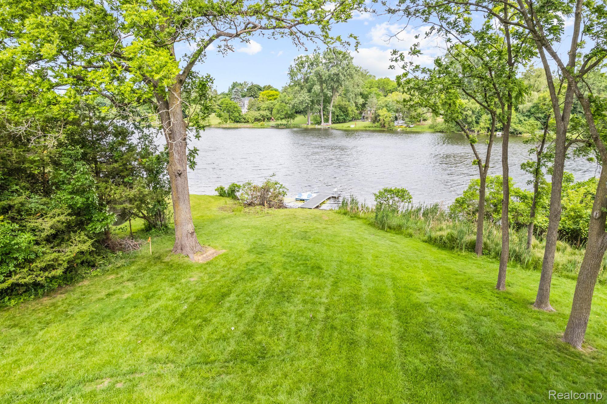 4926 LOCKHART Street