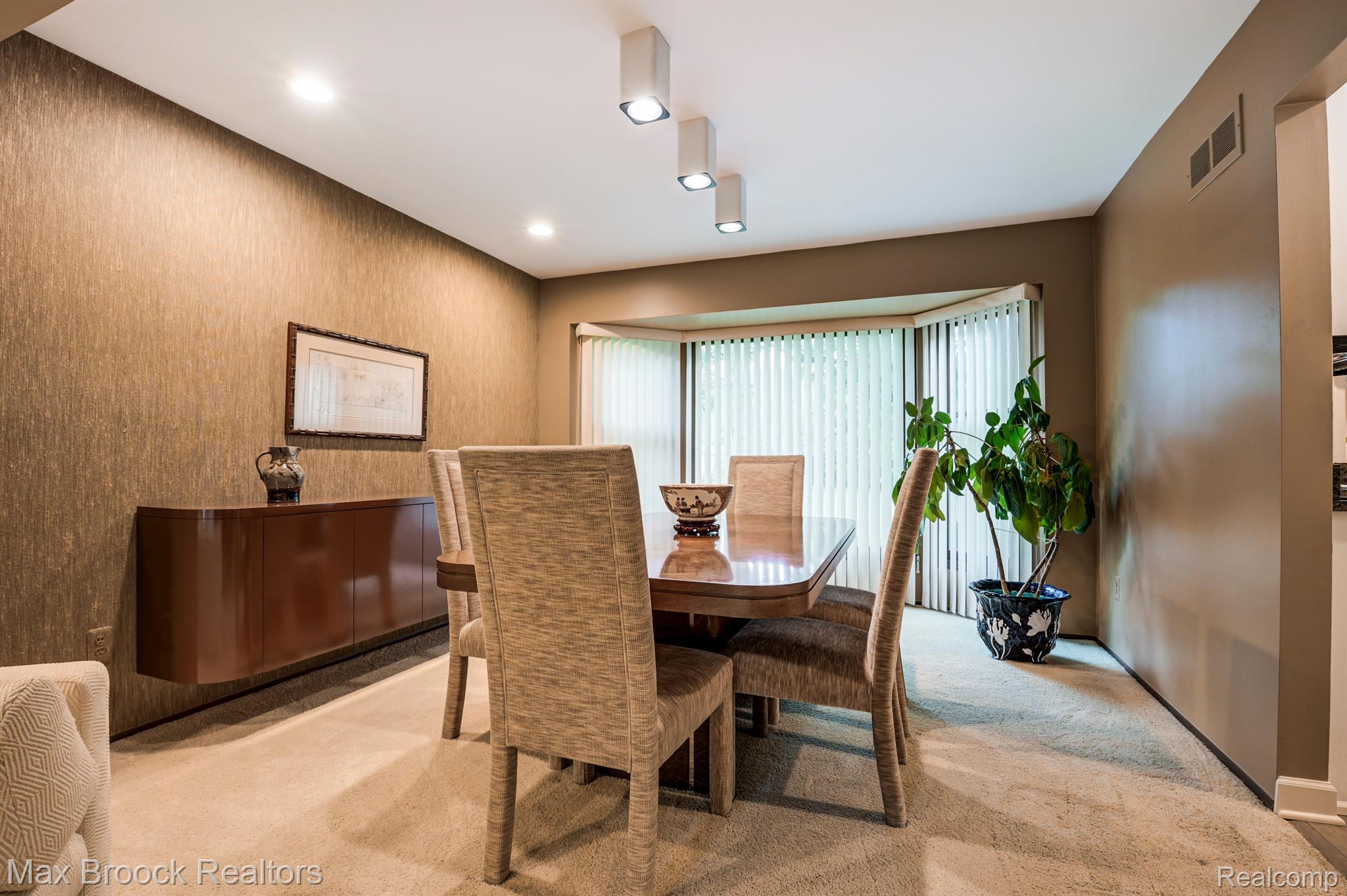 29837 HIGH VALLEY Court
