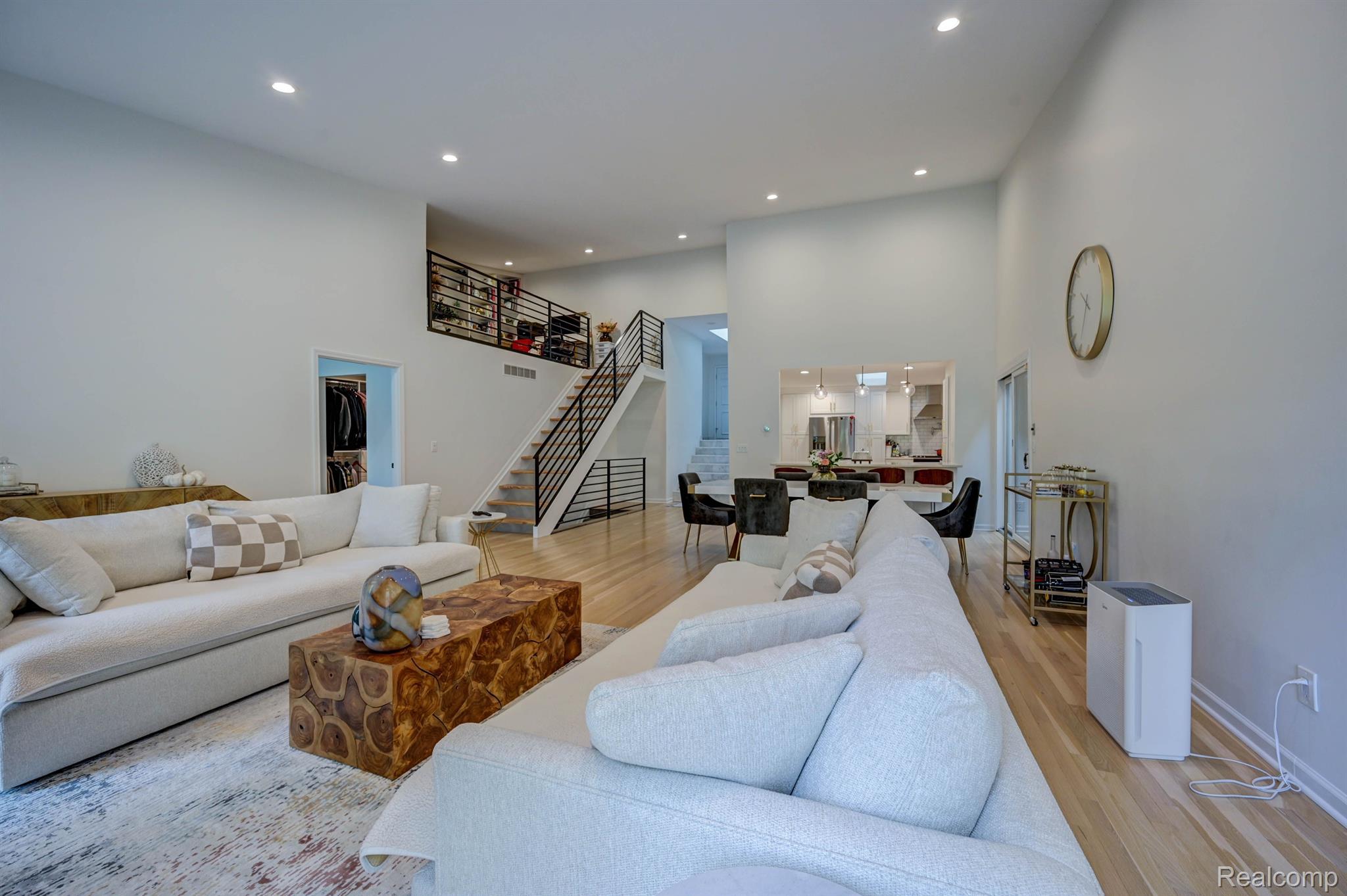 3632 PHEASANT Run