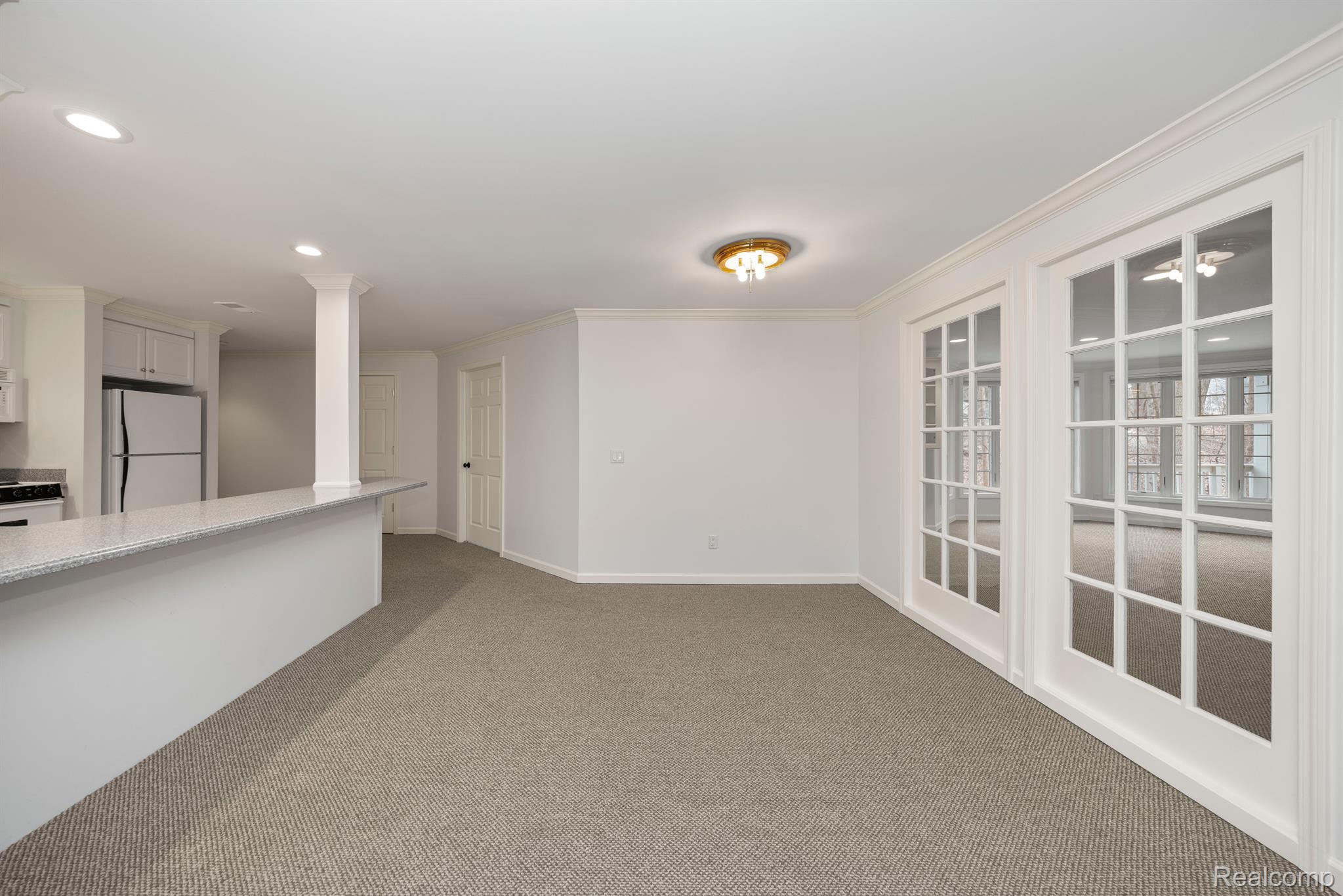 7285 HIDDENBROOK Lane