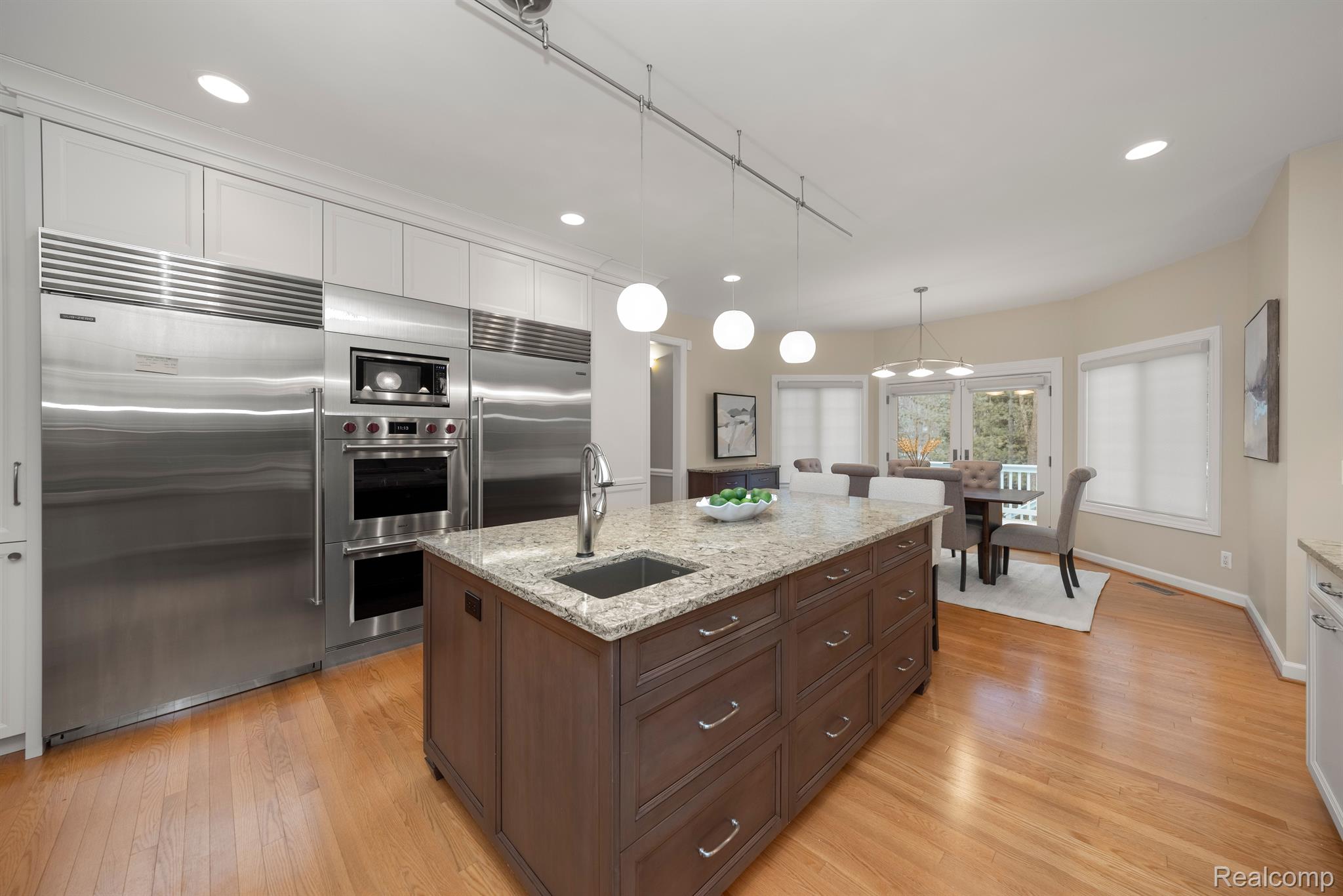 7285 HIDDENBROOK Lane