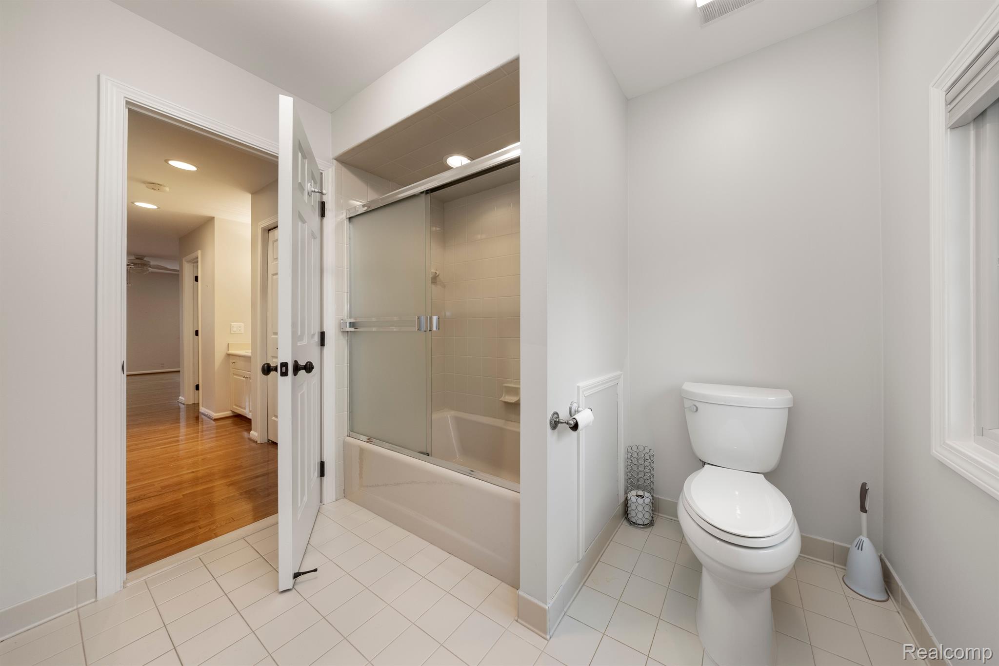 7285 HIDDENBROOK Lane