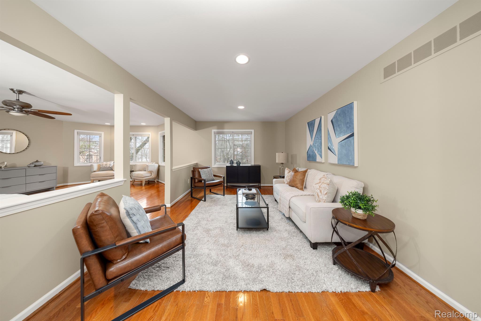 7285 HIDDENBROOK Lane