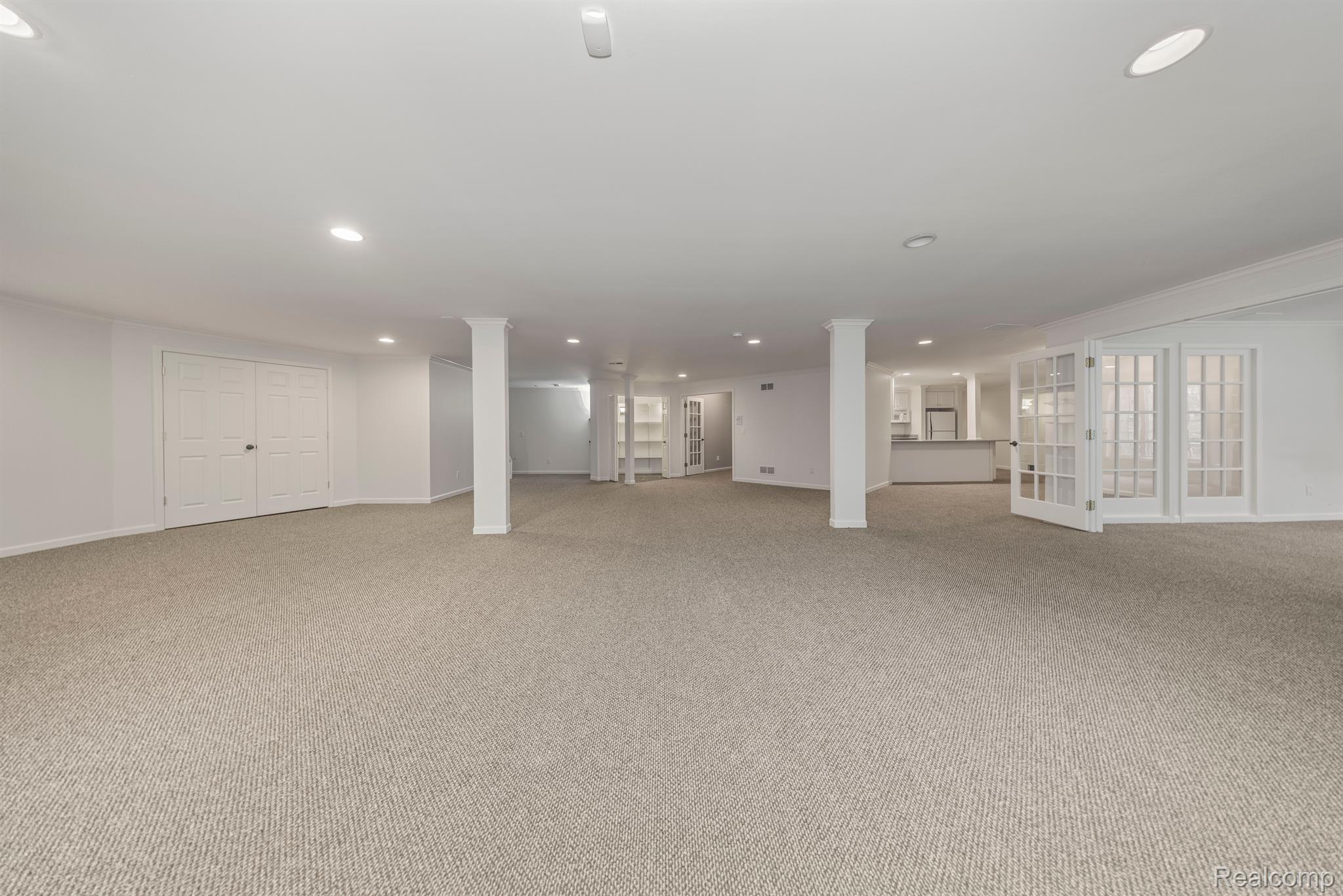 7285 HIDDENBROOK Lane