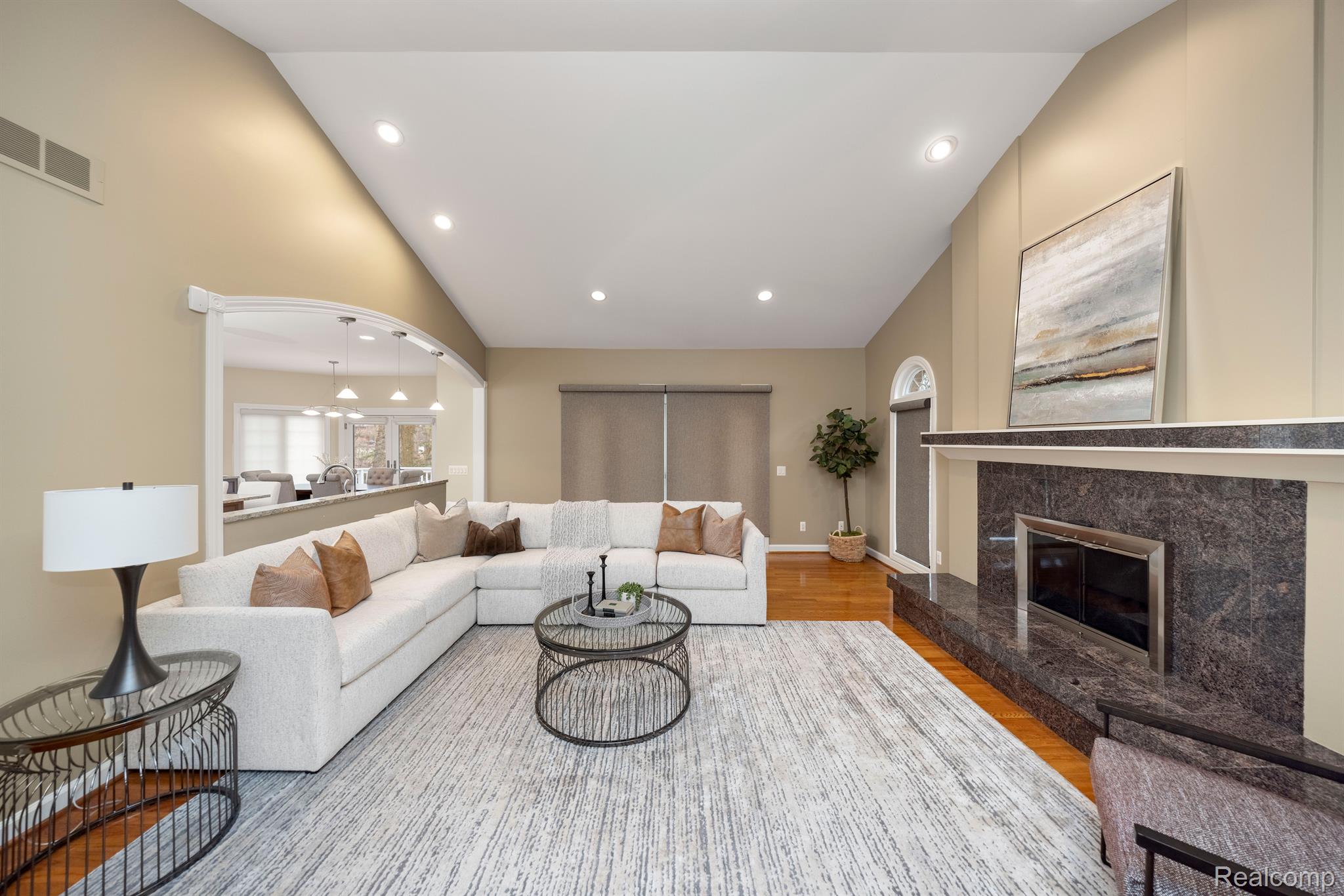 7285 HIDDENBROOK Lane