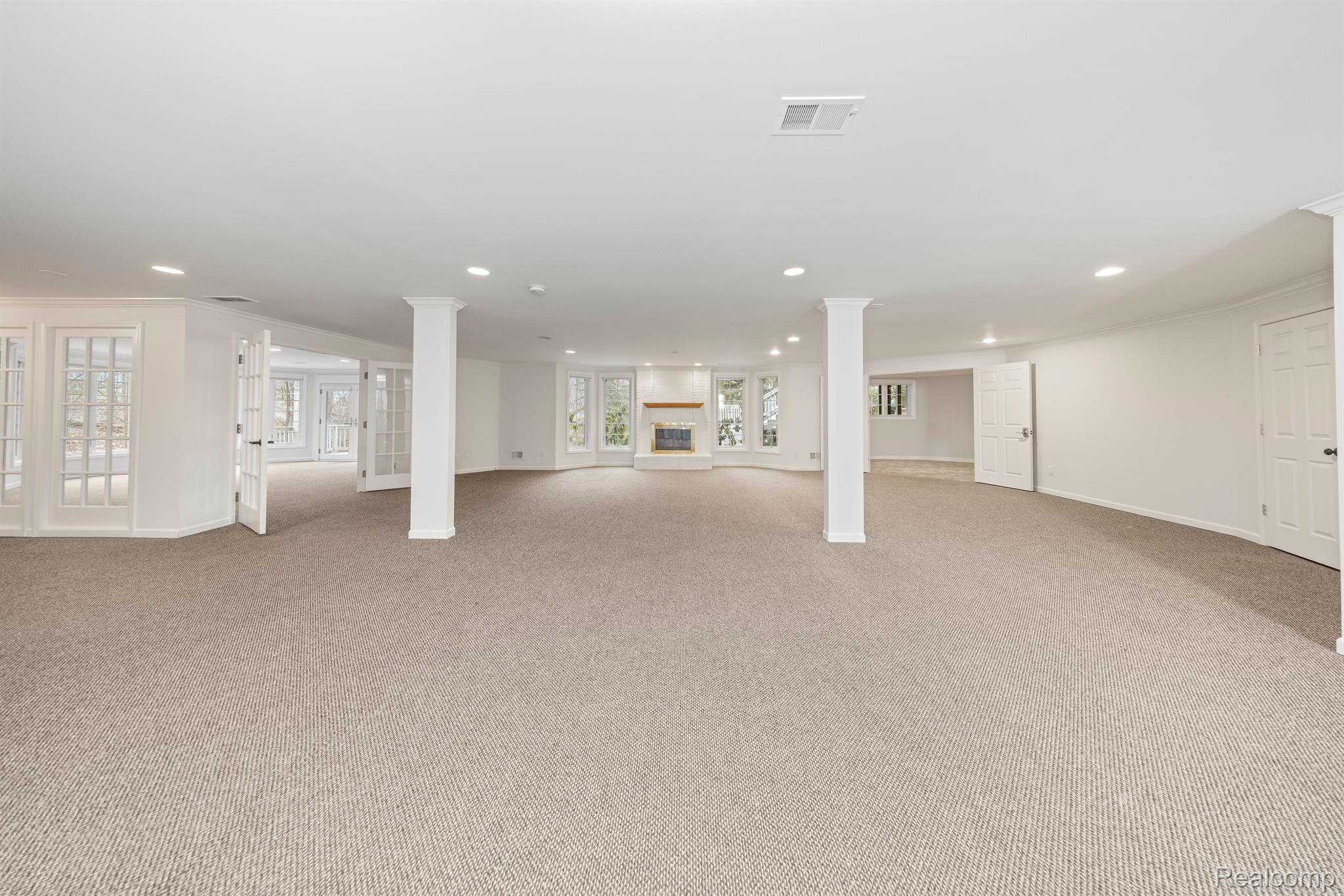 7285 HIDDENBROOK Lane