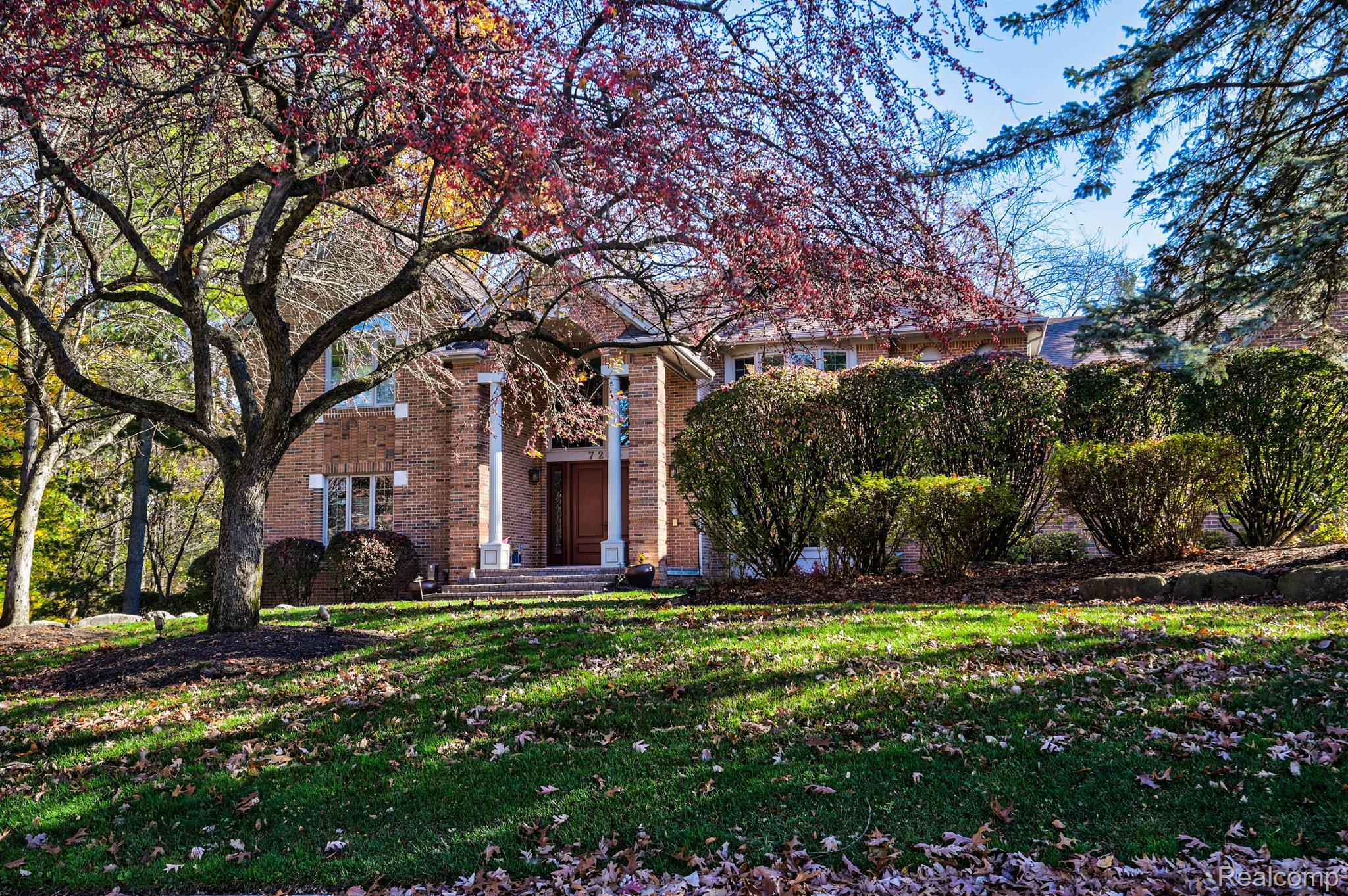 7285 HIDDENBROOK Lane