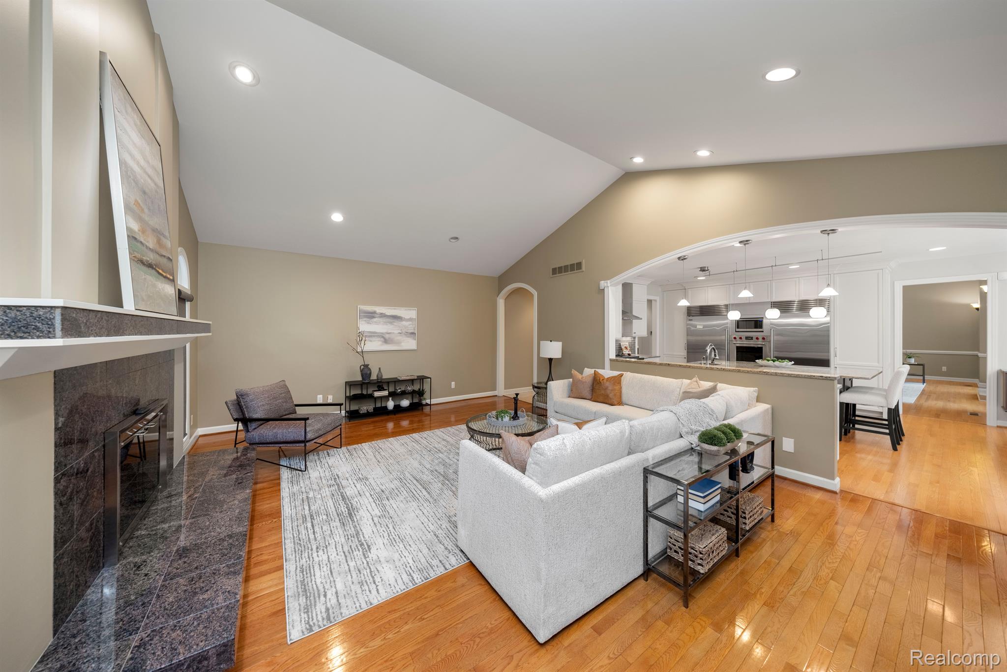 7285 HIDDENBROOK Lane