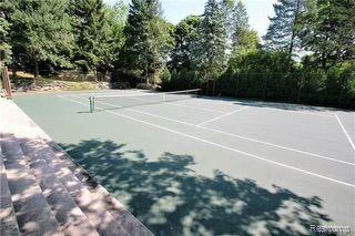 973 BLOOMFIELD WOODS