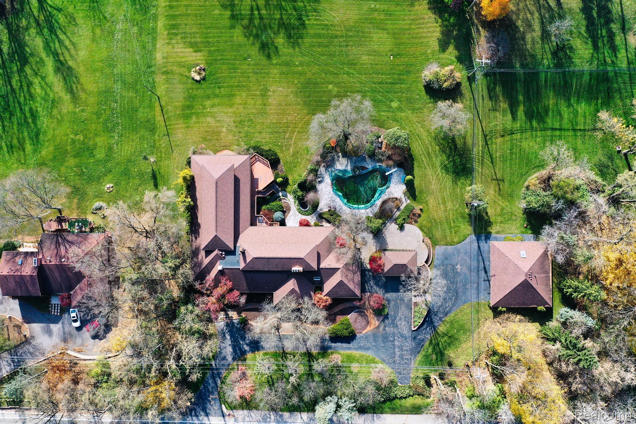 32781 W Eleven Mile Road