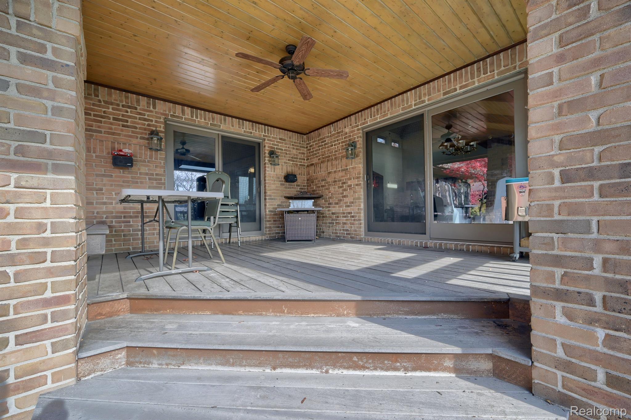 32781 W Eleven Mile Road
