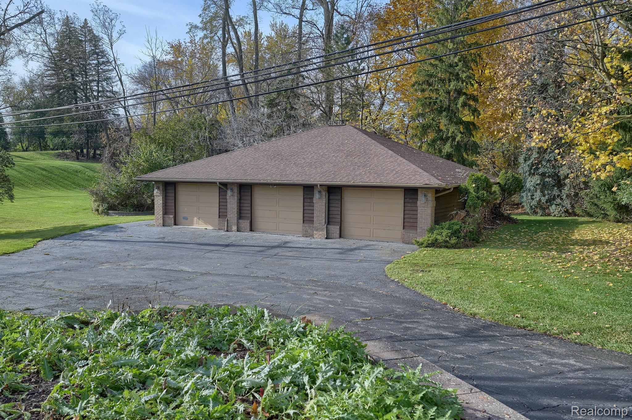 32781 W Eleven Mile Road