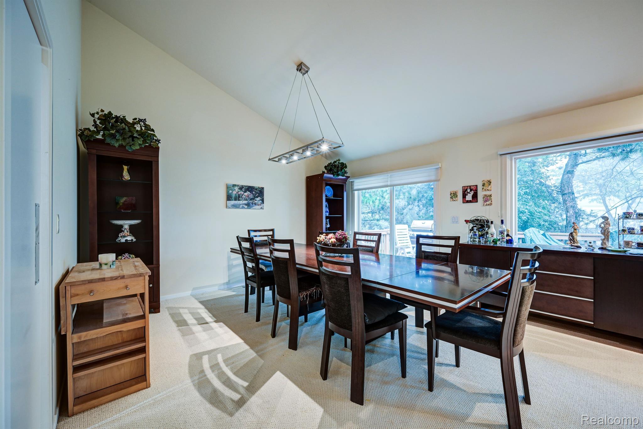 5272 SIMPSON LAKE Road