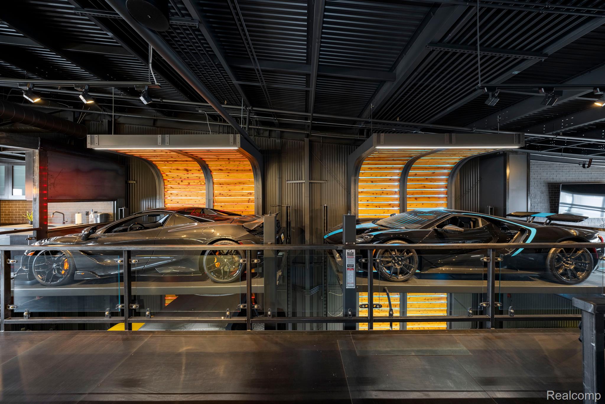 134 W SPEED Way