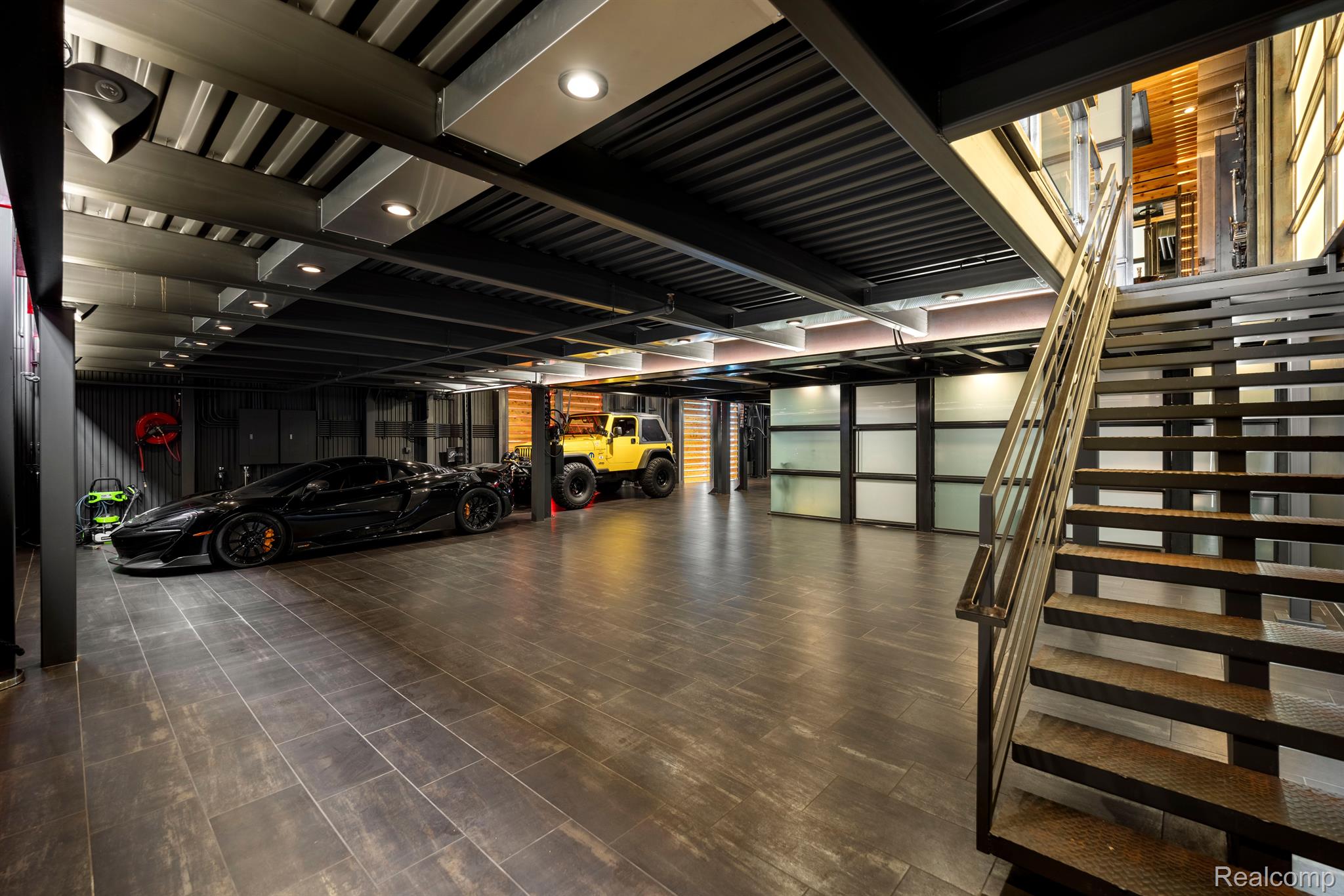 134 W SPEED Way
