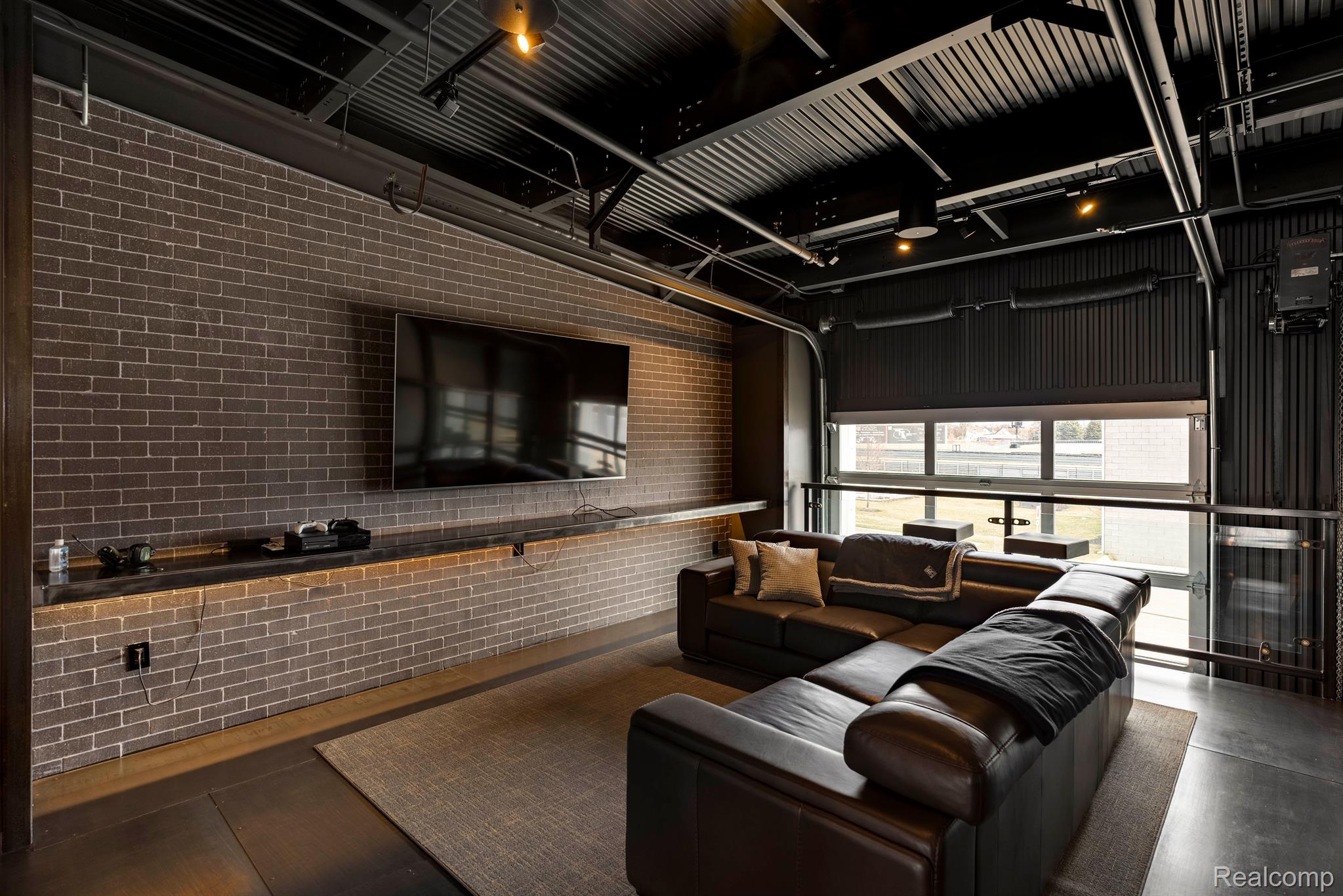 134 W SPEED Way