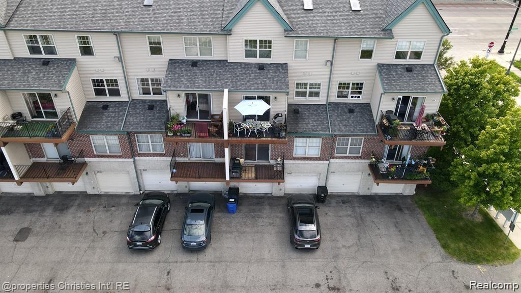 2662 WOODWARD Avenue 64