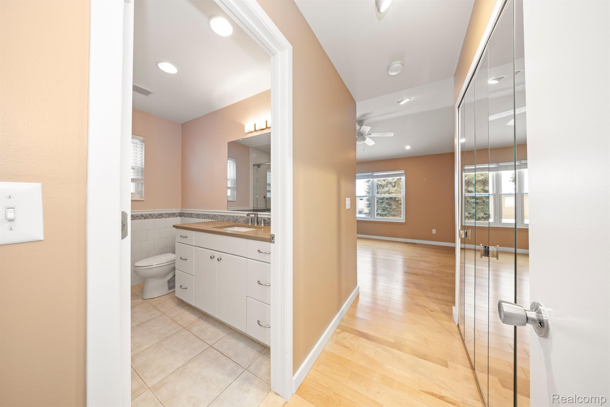 165 WINDING Brook