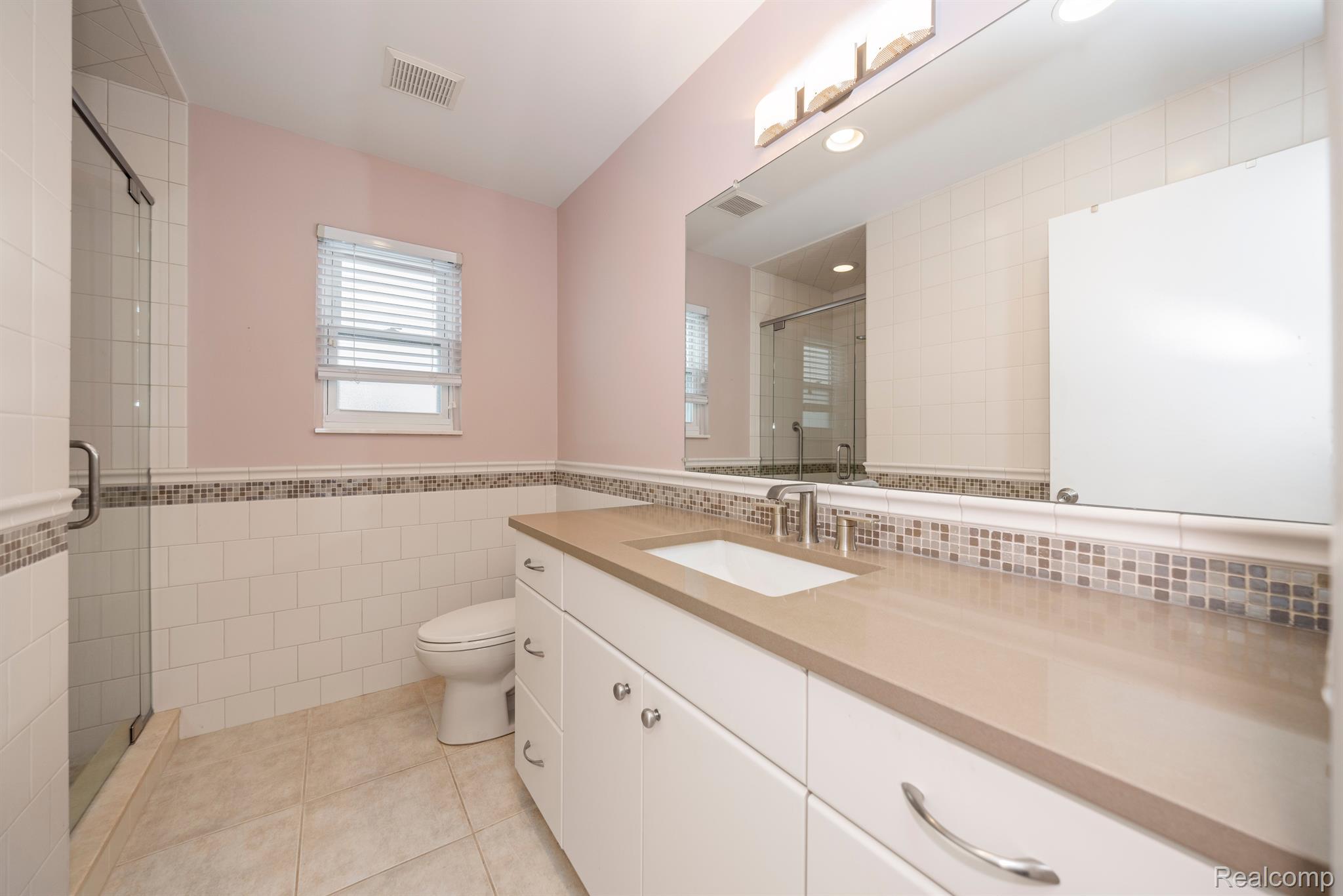 165 WINDING Brook