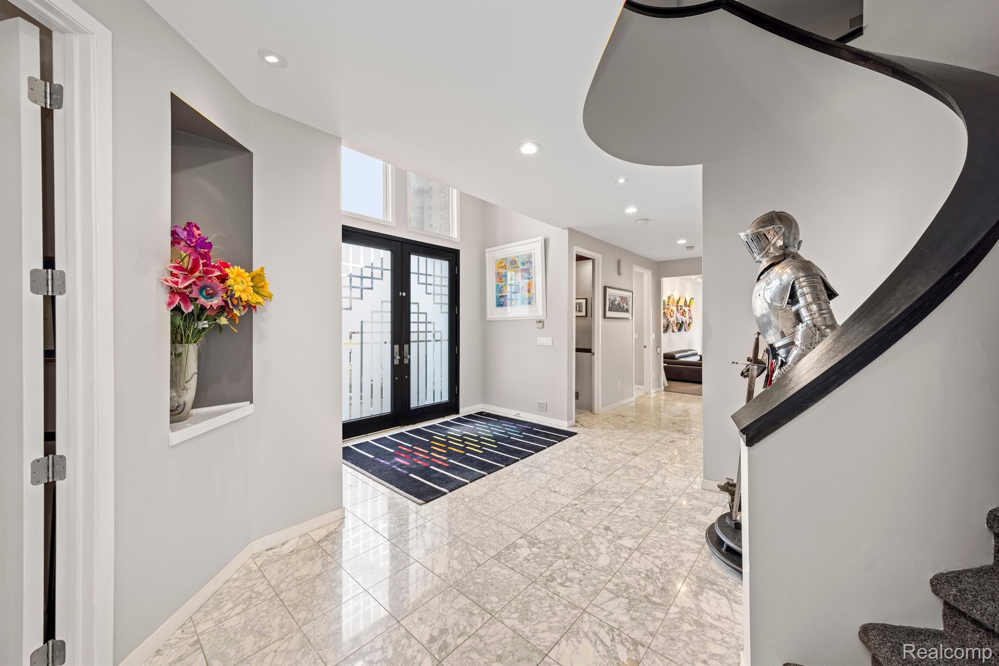 4907 PEGGY Street