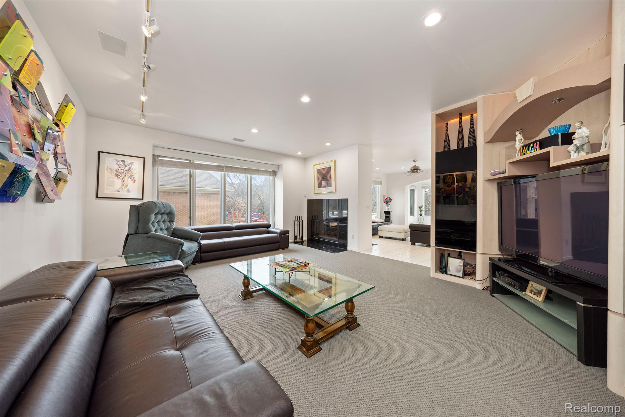 4907 PEGGY Street
