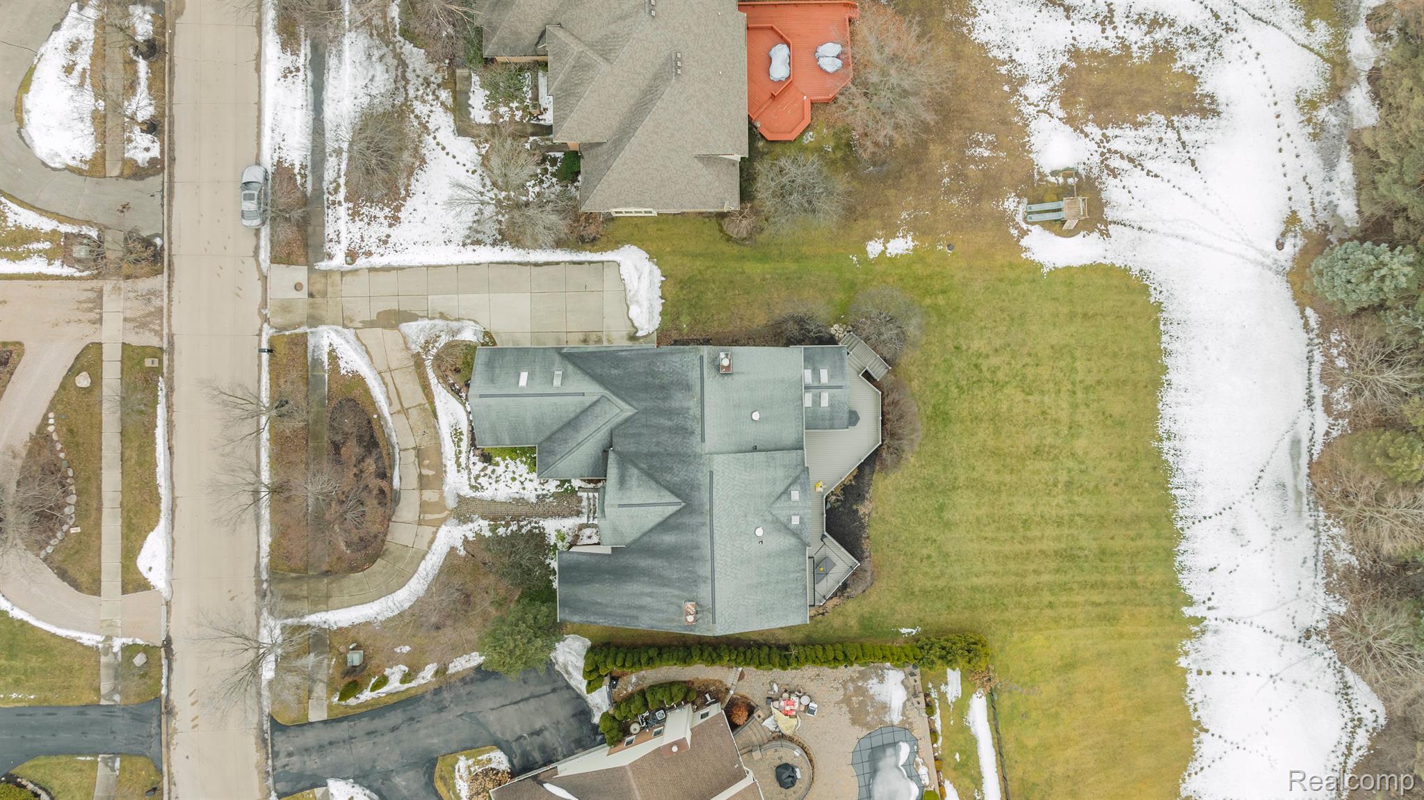 4907 PEGGY Street