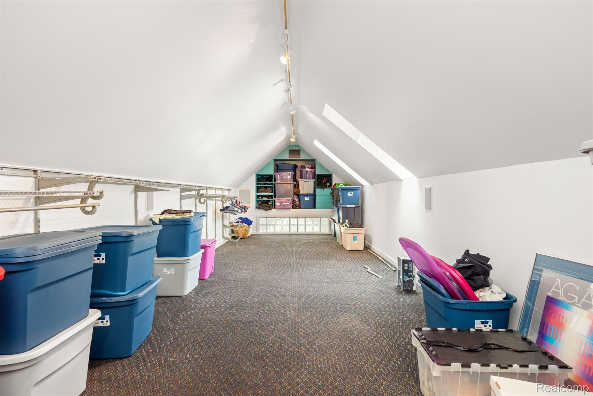 4907 PEGGY Street