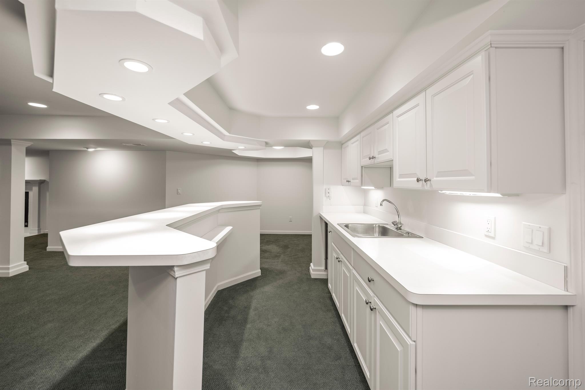 7258 CRACKLING CREEK Circle