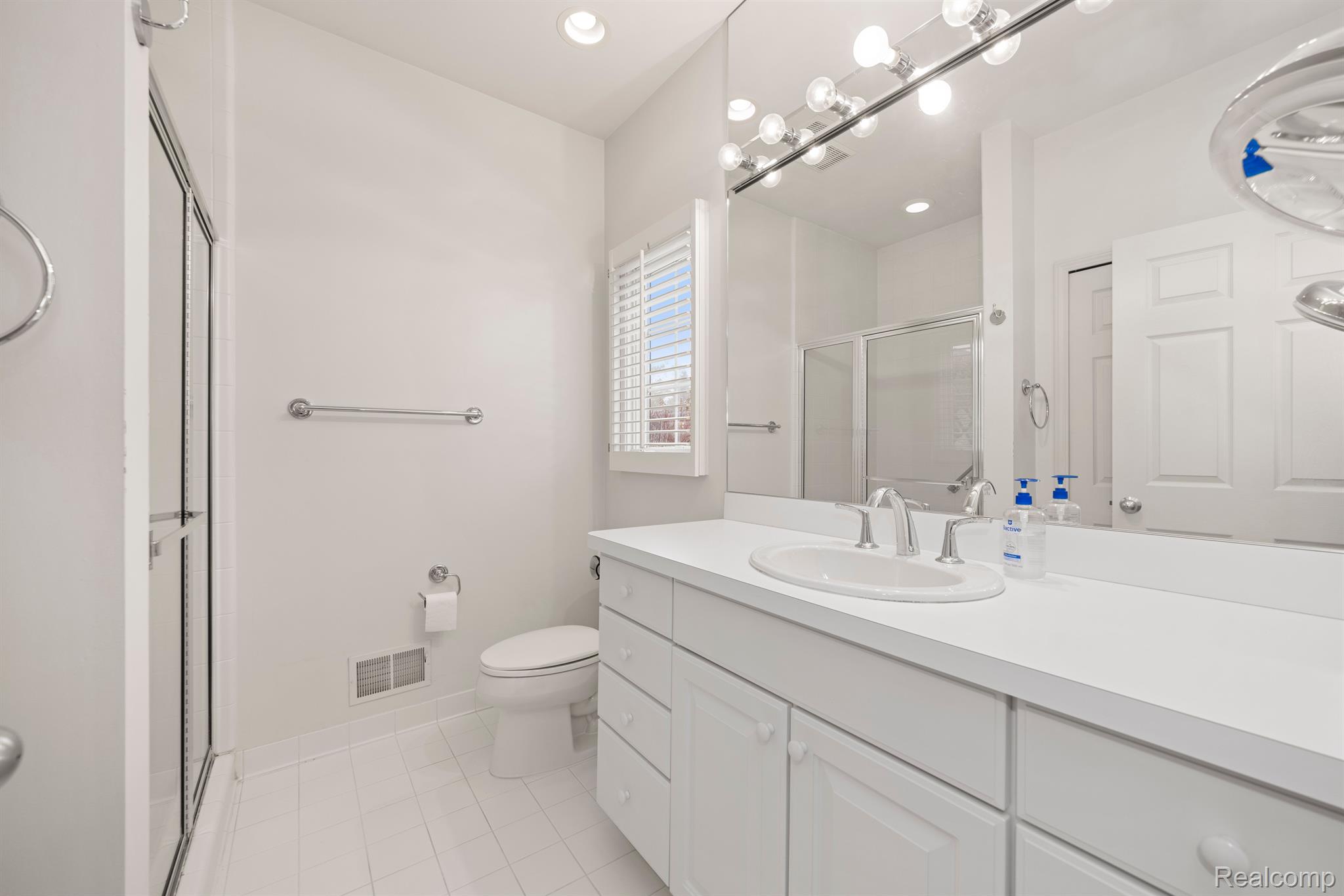 7258 CRACKLING CREEK Circle