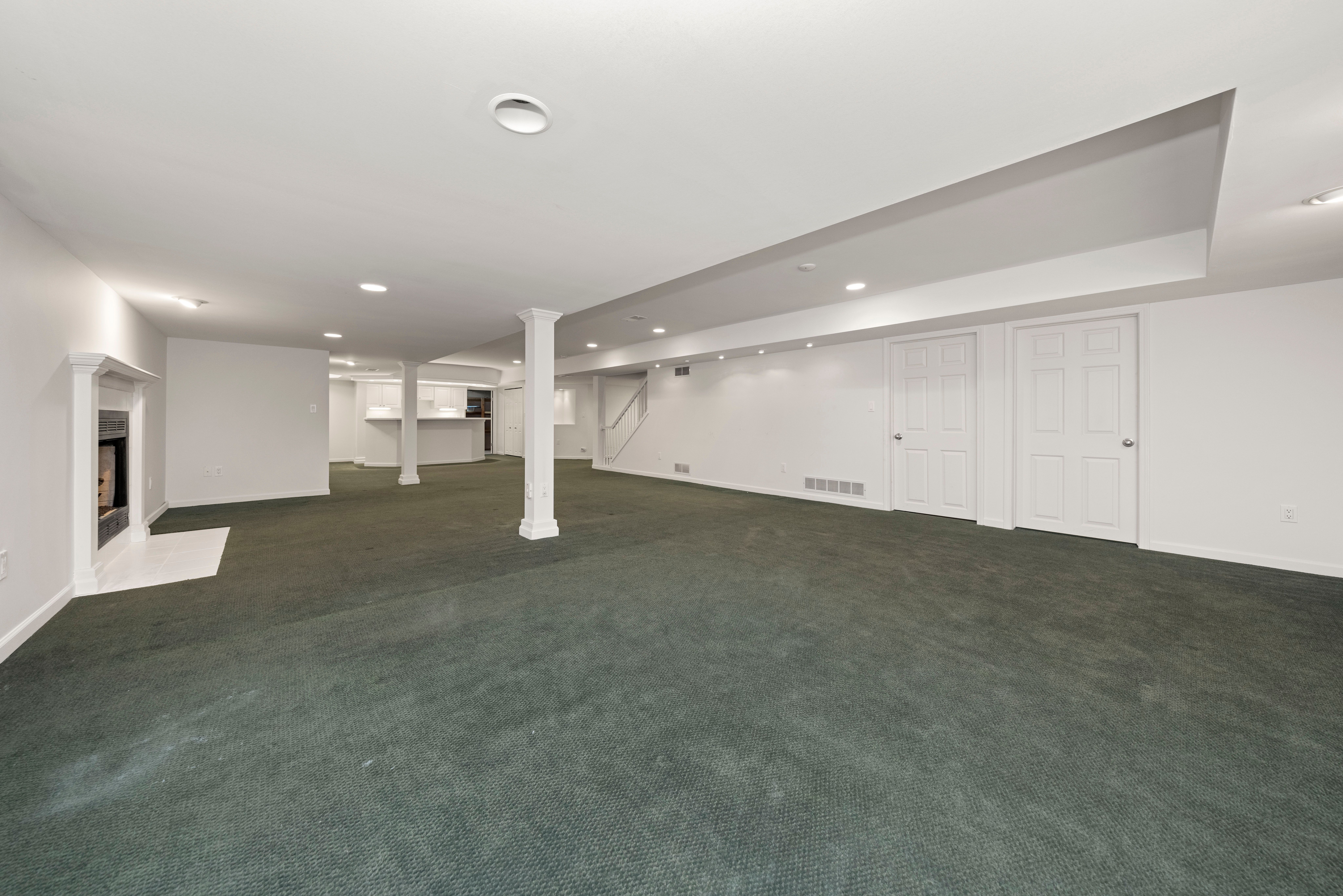 7258 CRACKLING CREEK Circle