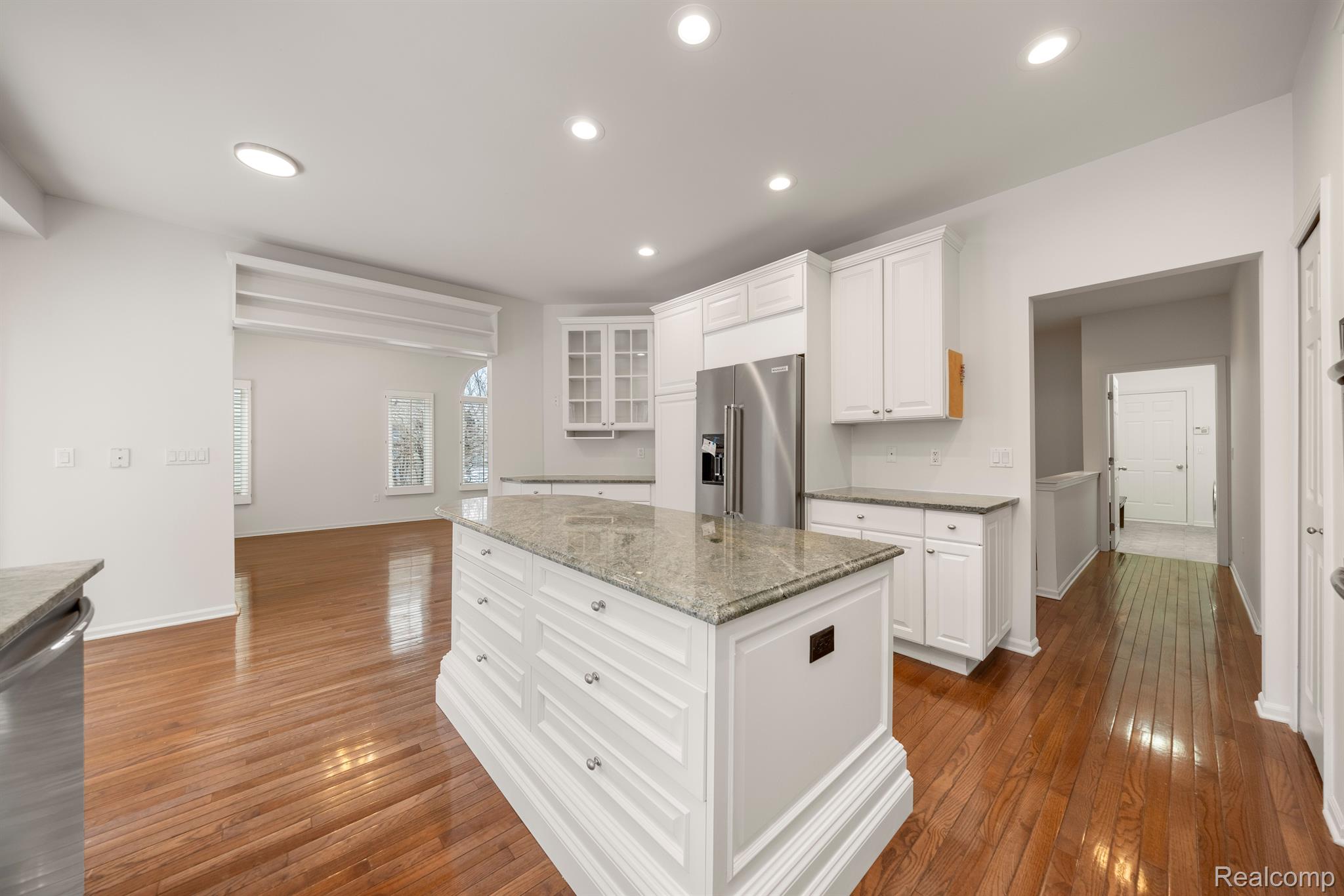 7258 CRACKLING CREEK Circle