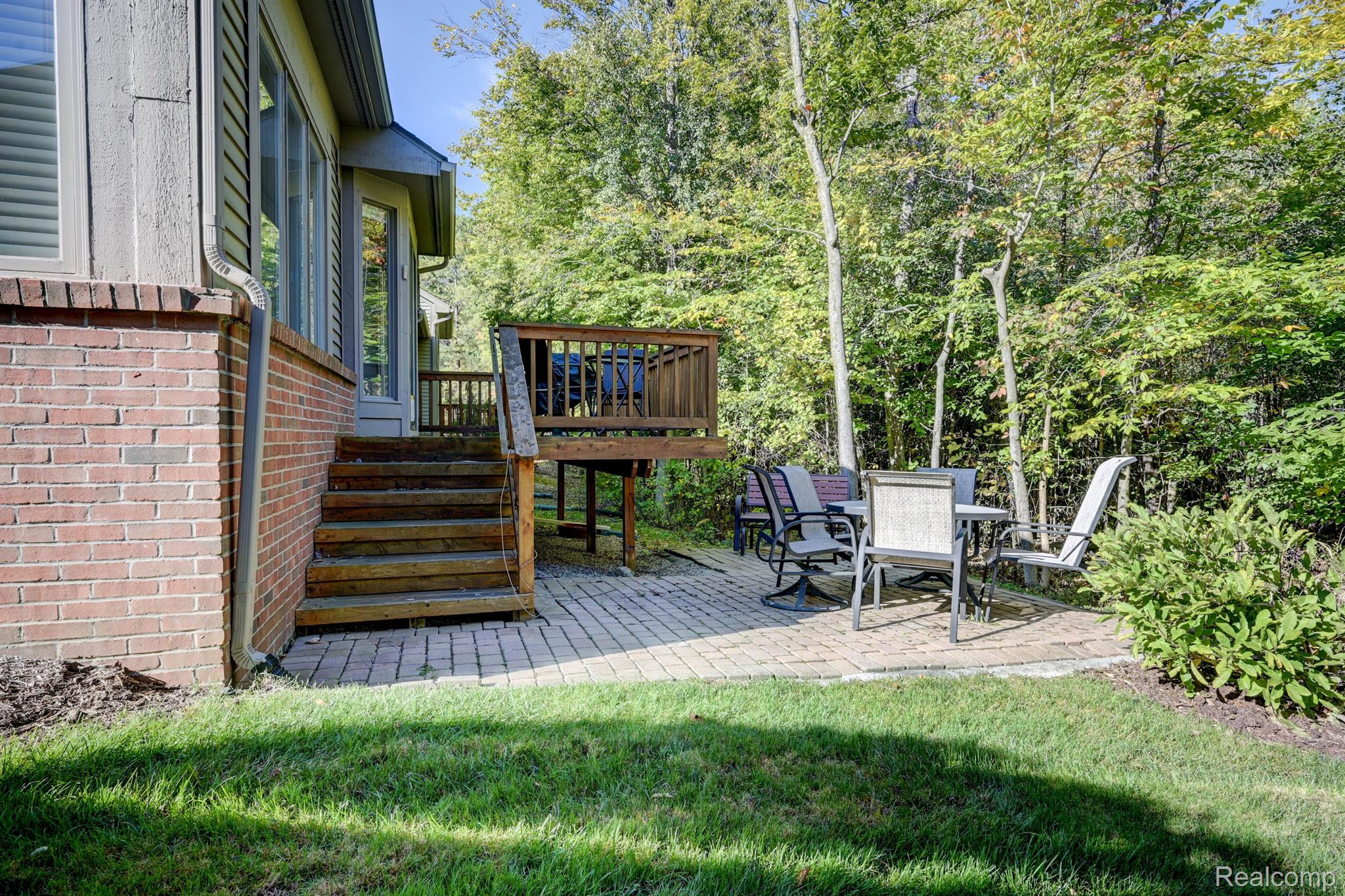 7258 CRACKLING CREEK Circle