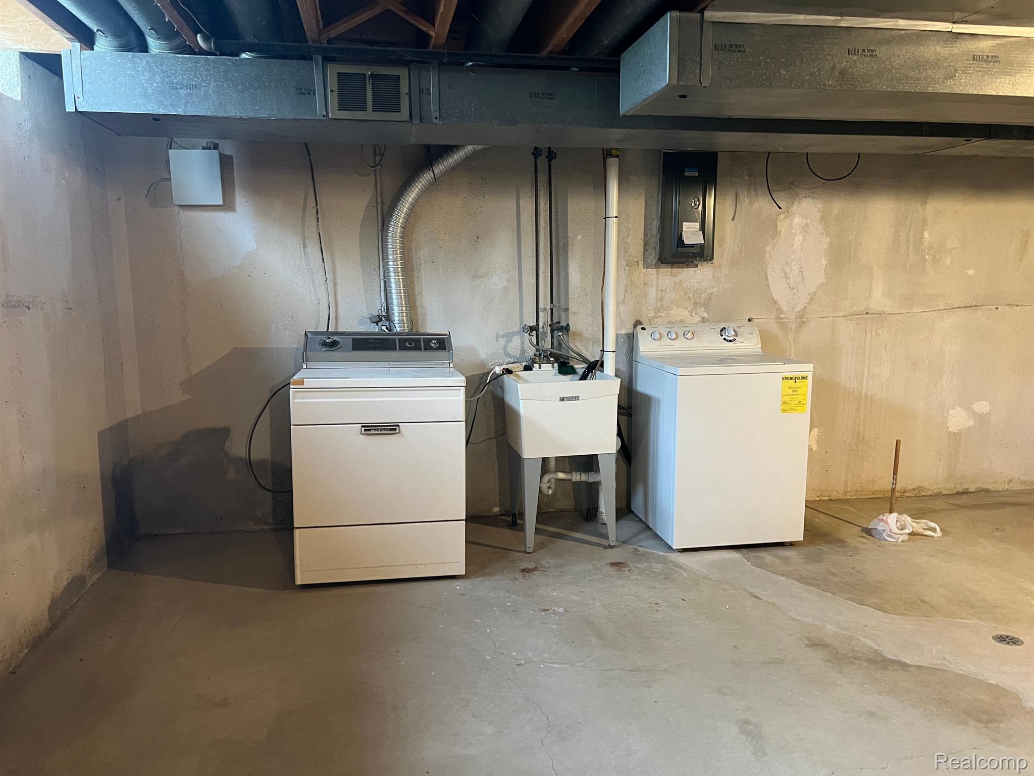 27099 MARSHALL Street