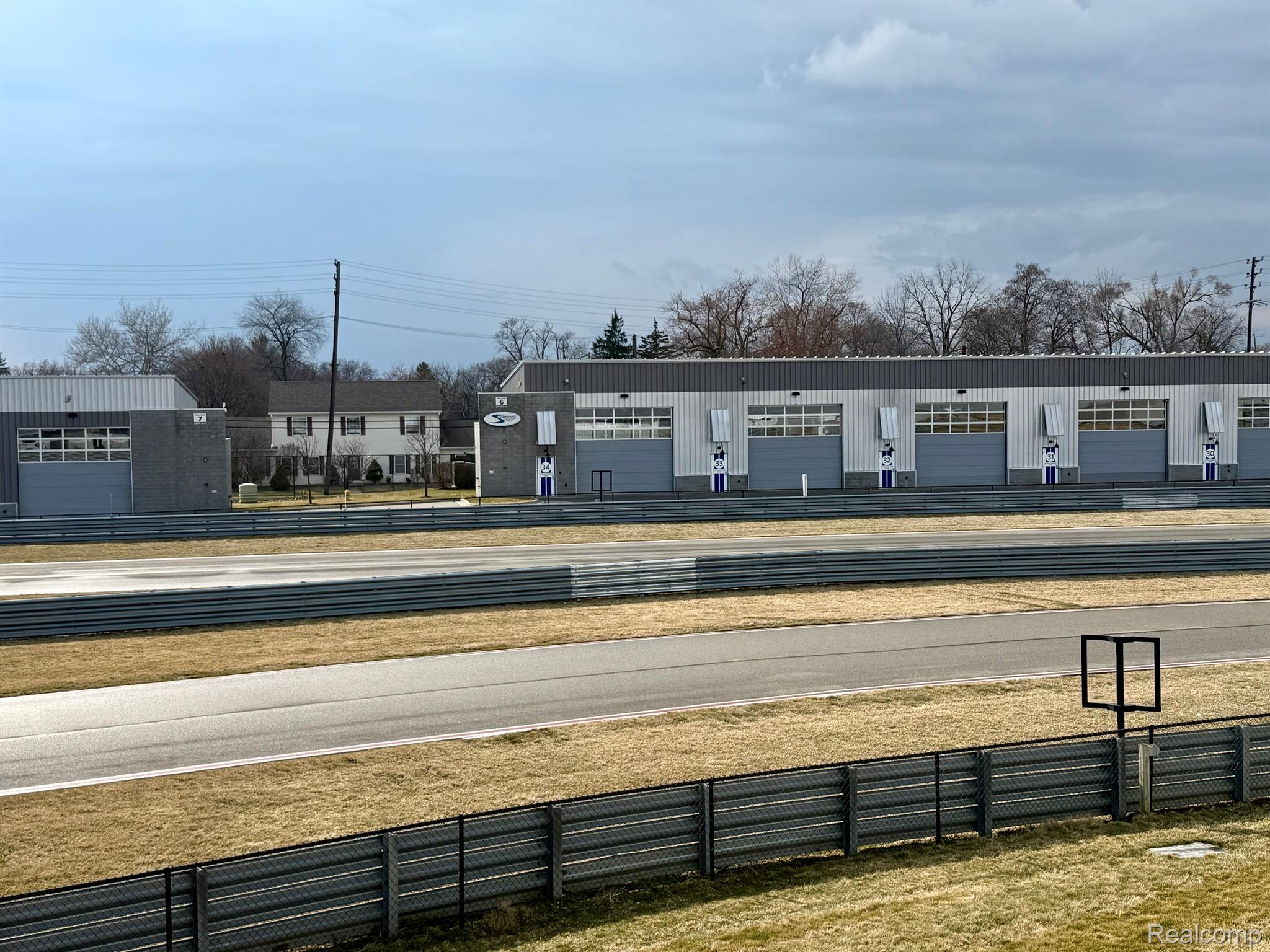 161 W SPEED Way