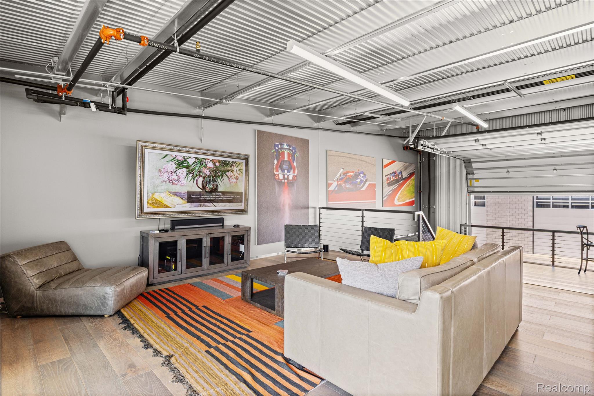 161 W SPEED Way