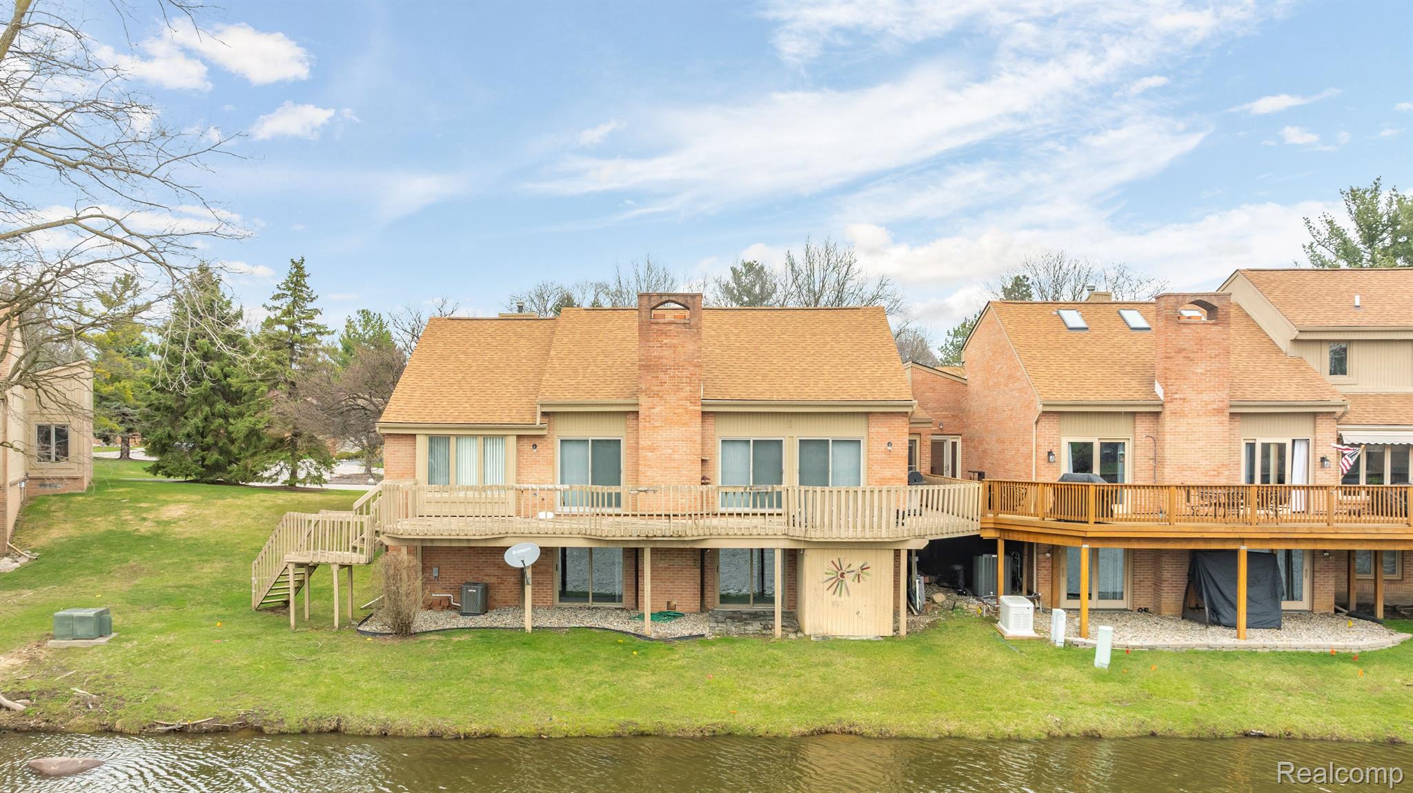 36740 TANGLEWOOD Lane