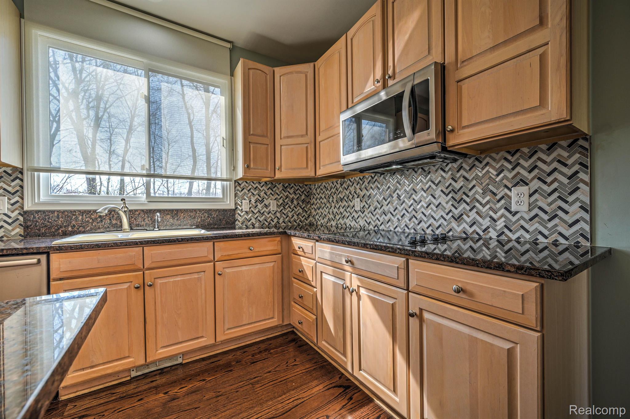 40832 KINGSLEY Lane