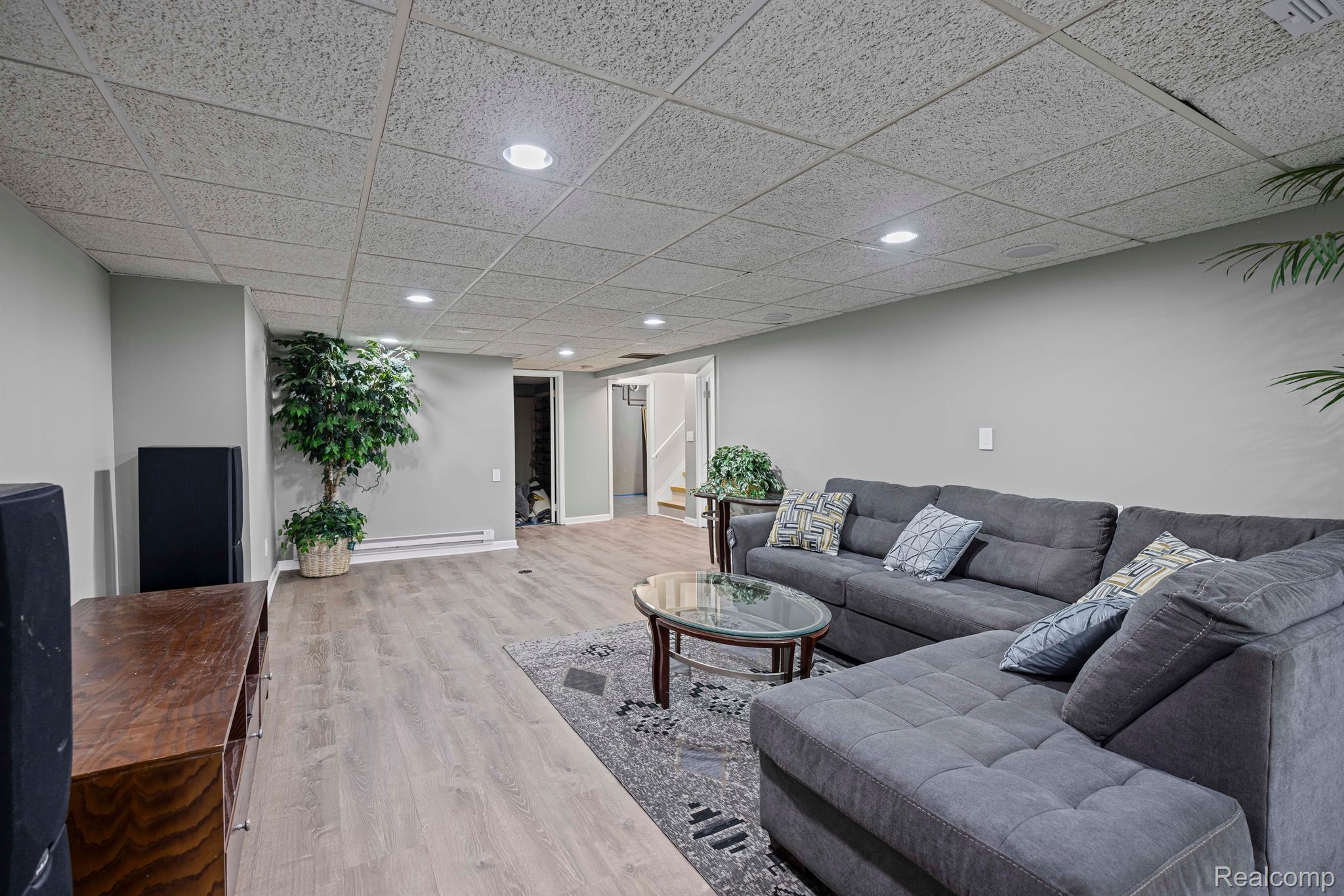28380 RANCHWOOD Drive