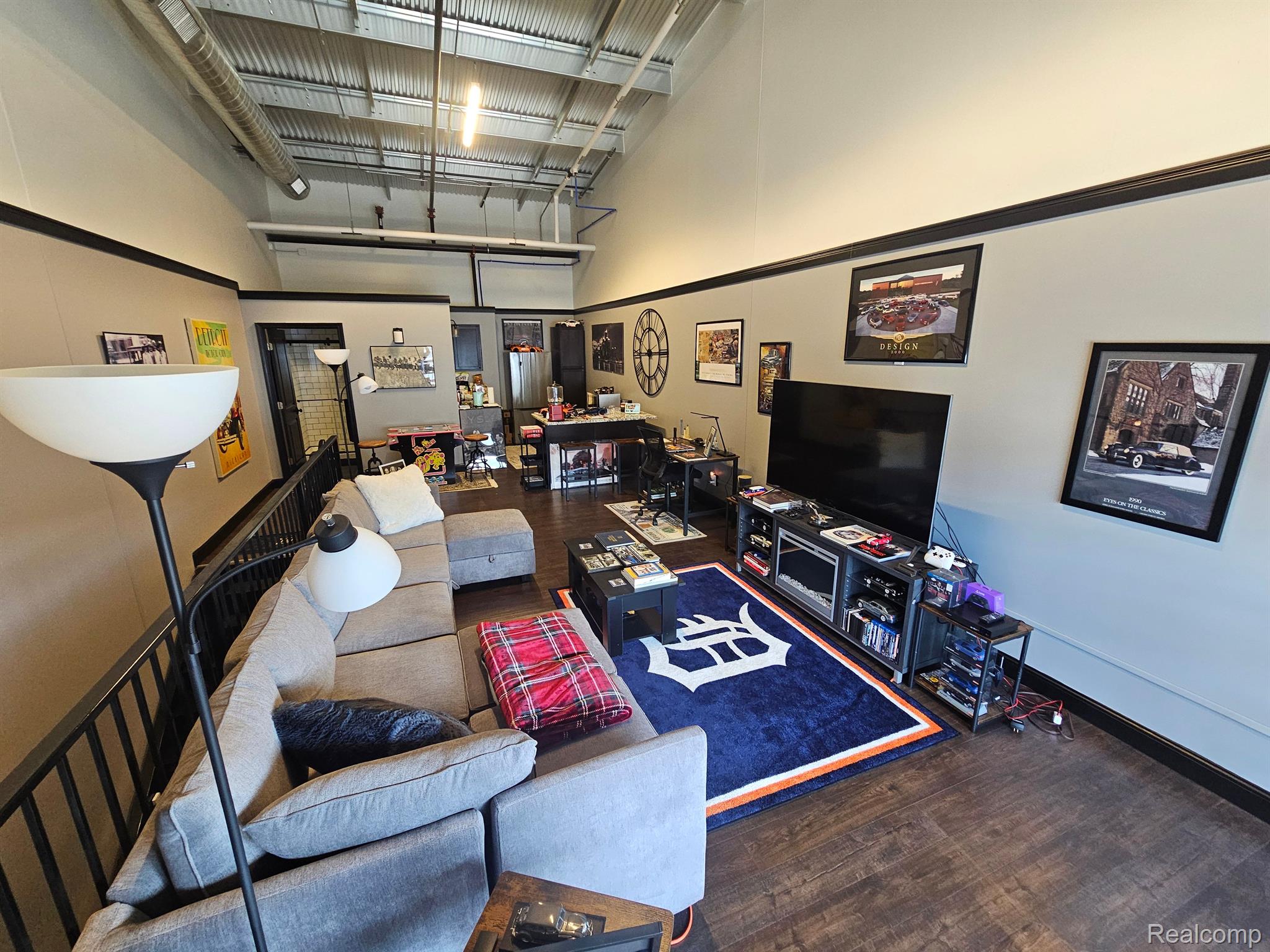 247 APEX Drive