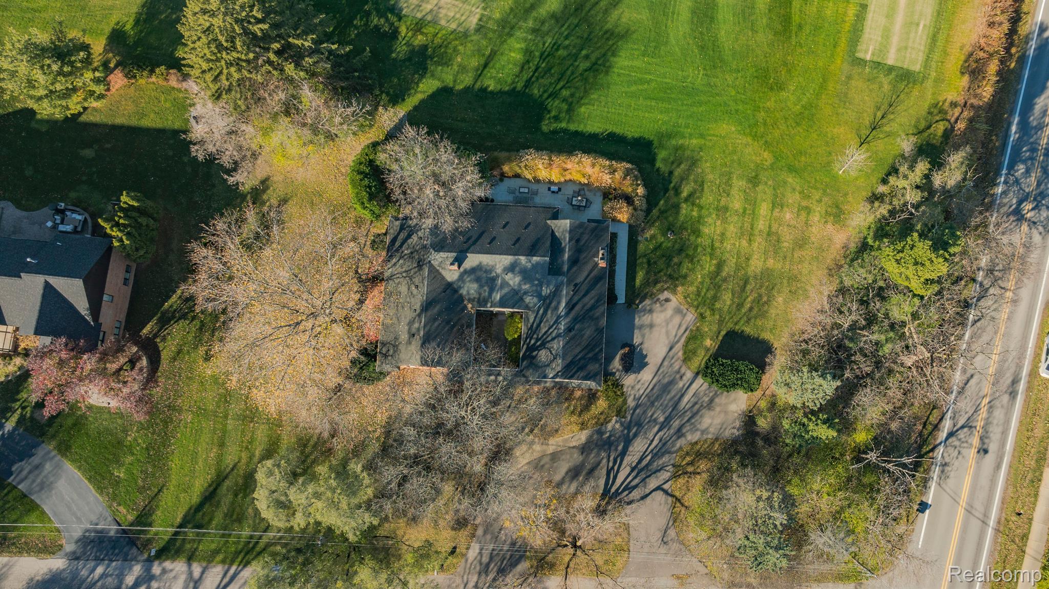 1206 CEDARHOLM Lane