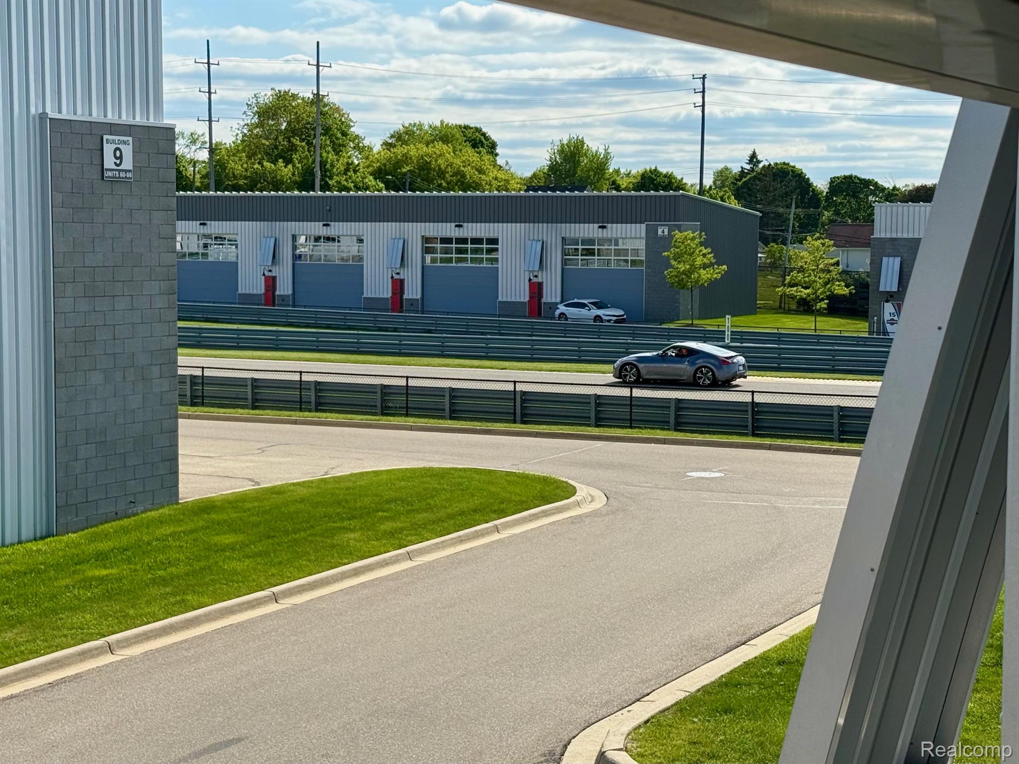 50 PIT Lane