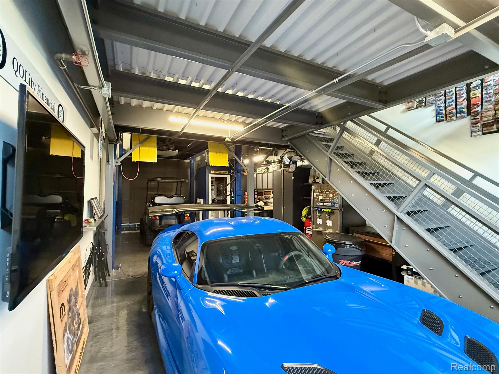 50 PIT Lane