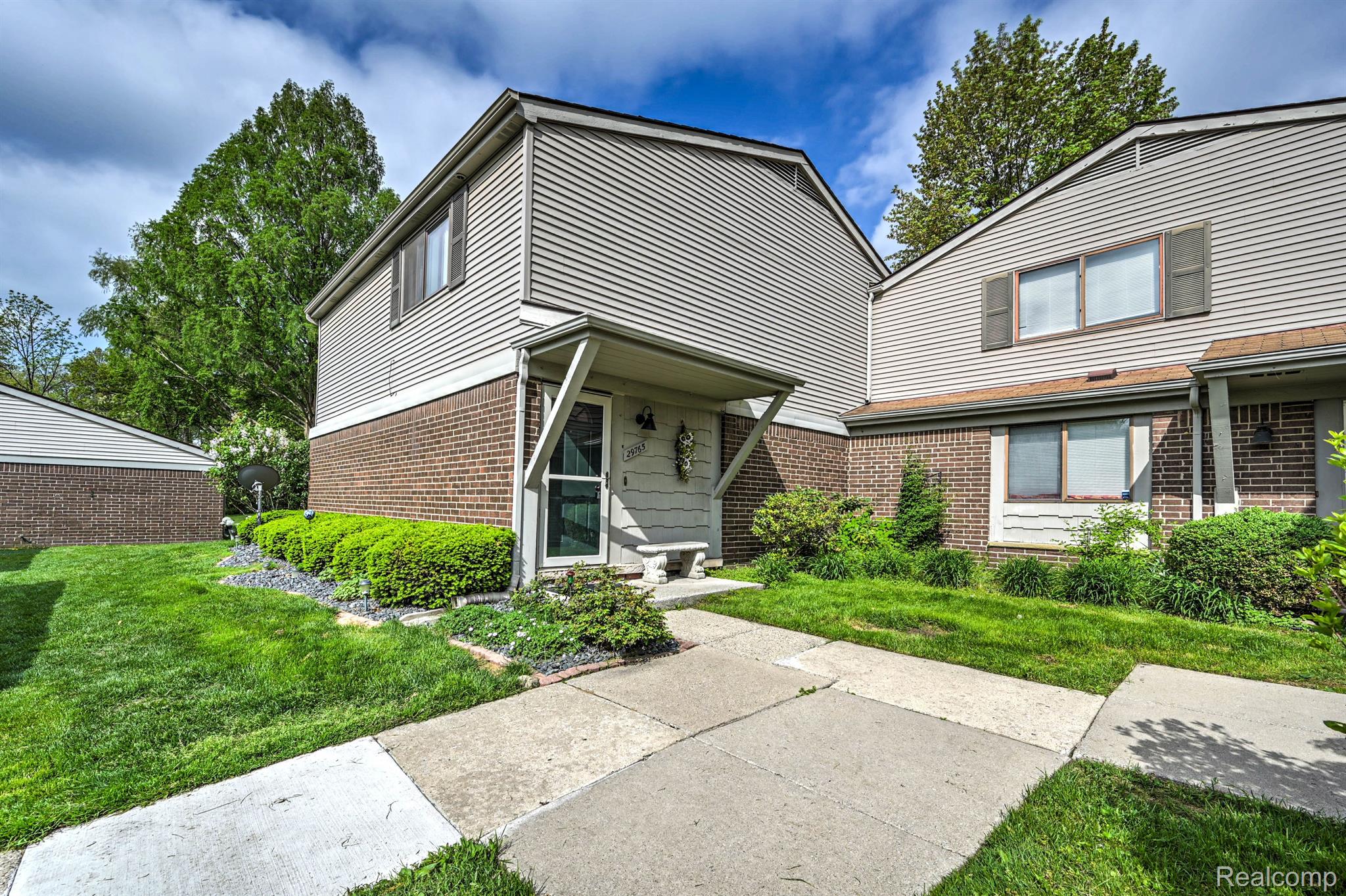 29765 FARMBROOK VILLA Lane