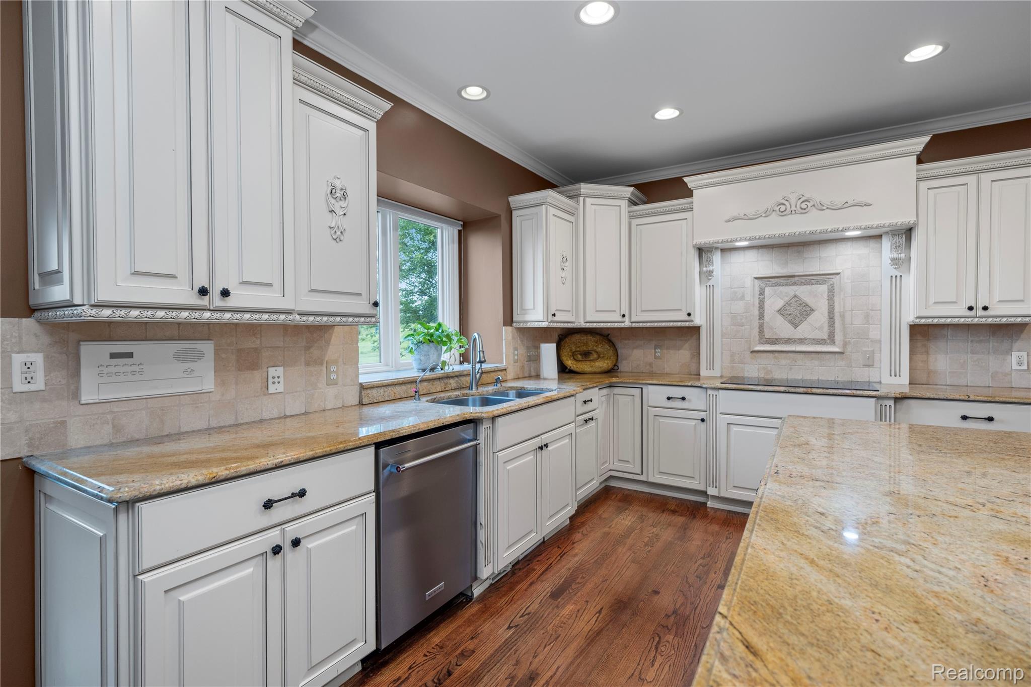 2401 Spyglass Drive