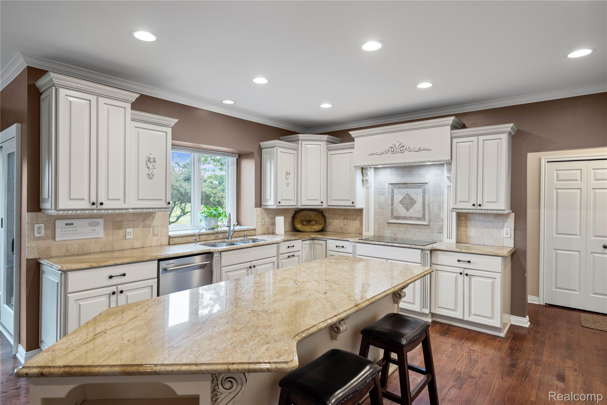 2401 Spyglass Drive