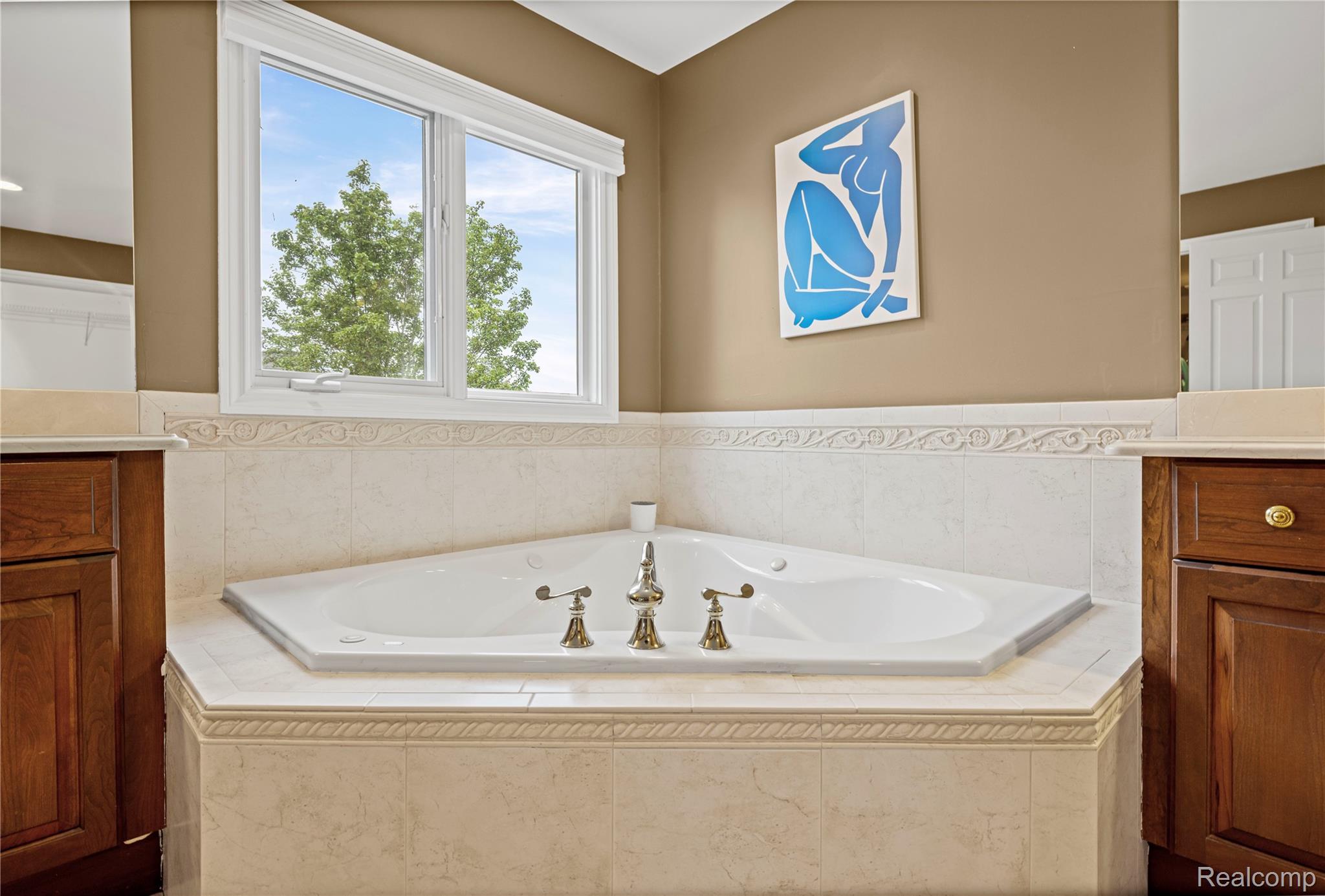 2401 Spyglass Drive
