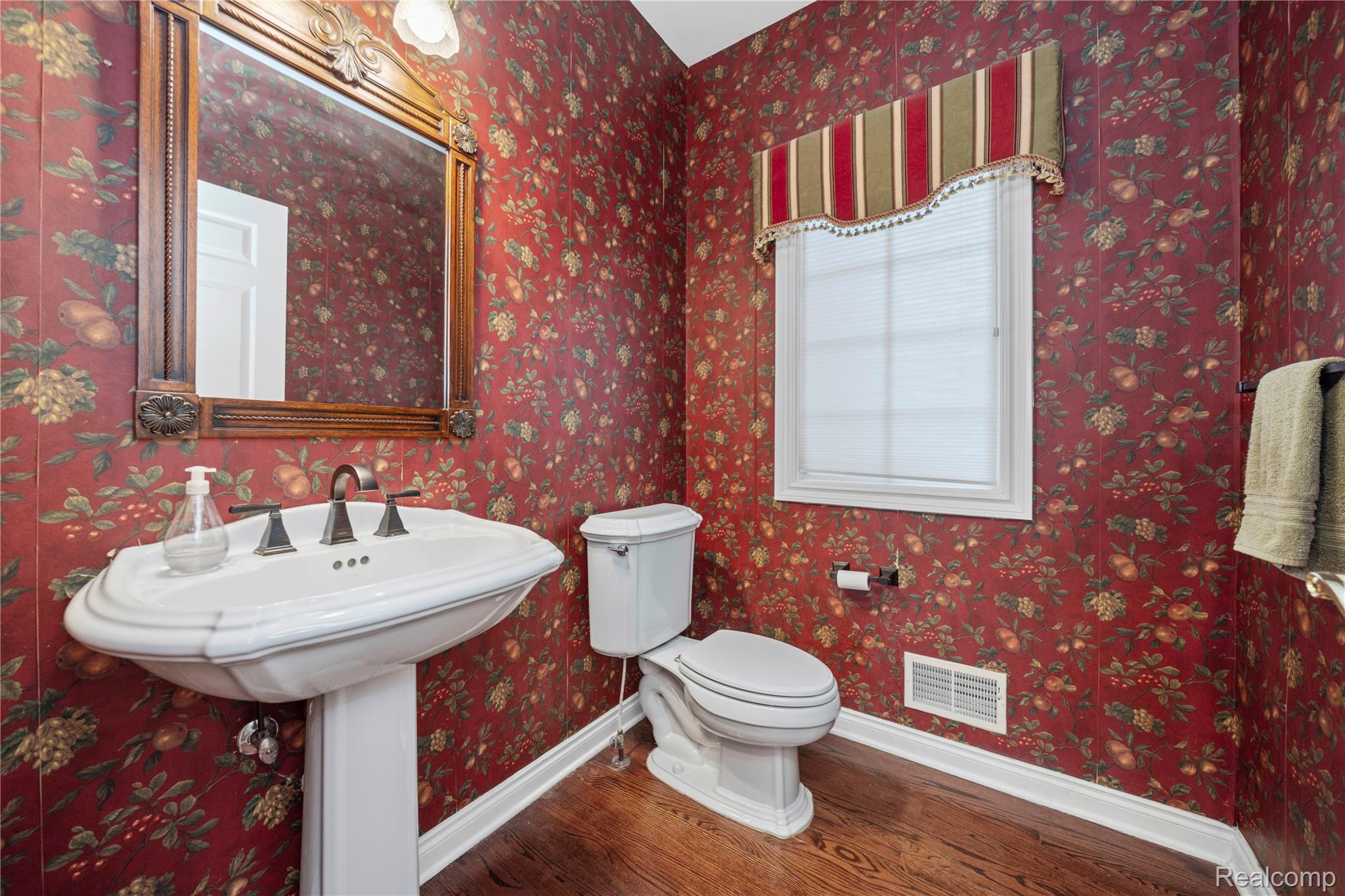 2401 Spyglass Drive