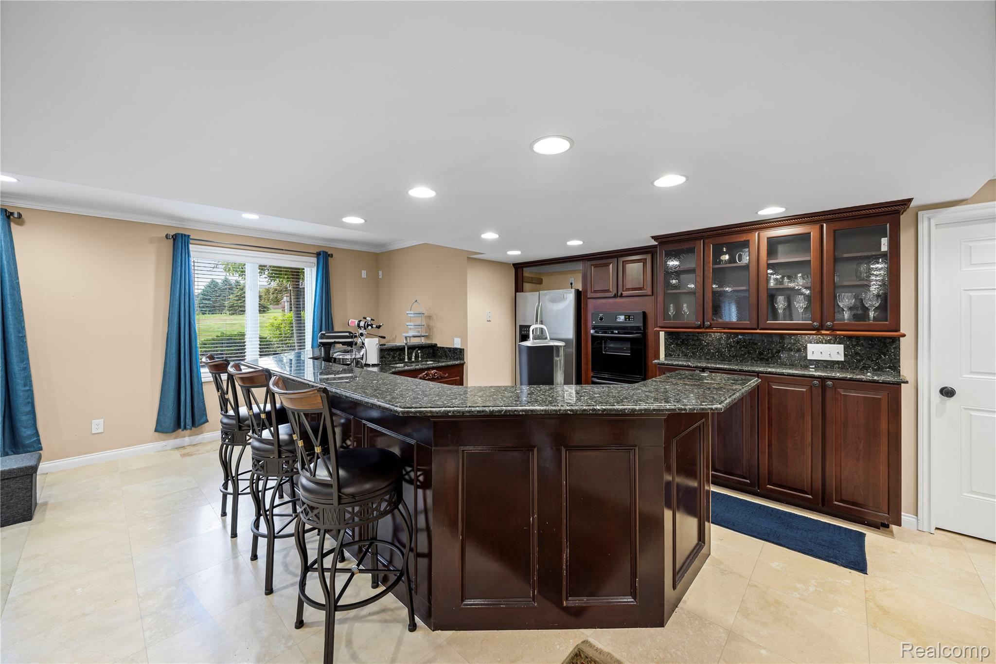 2401 Spyglass Drive