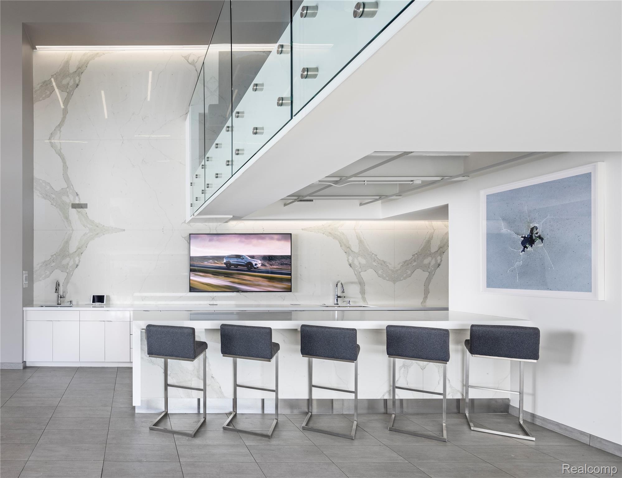 40 Straightaway Drive 40 & 41